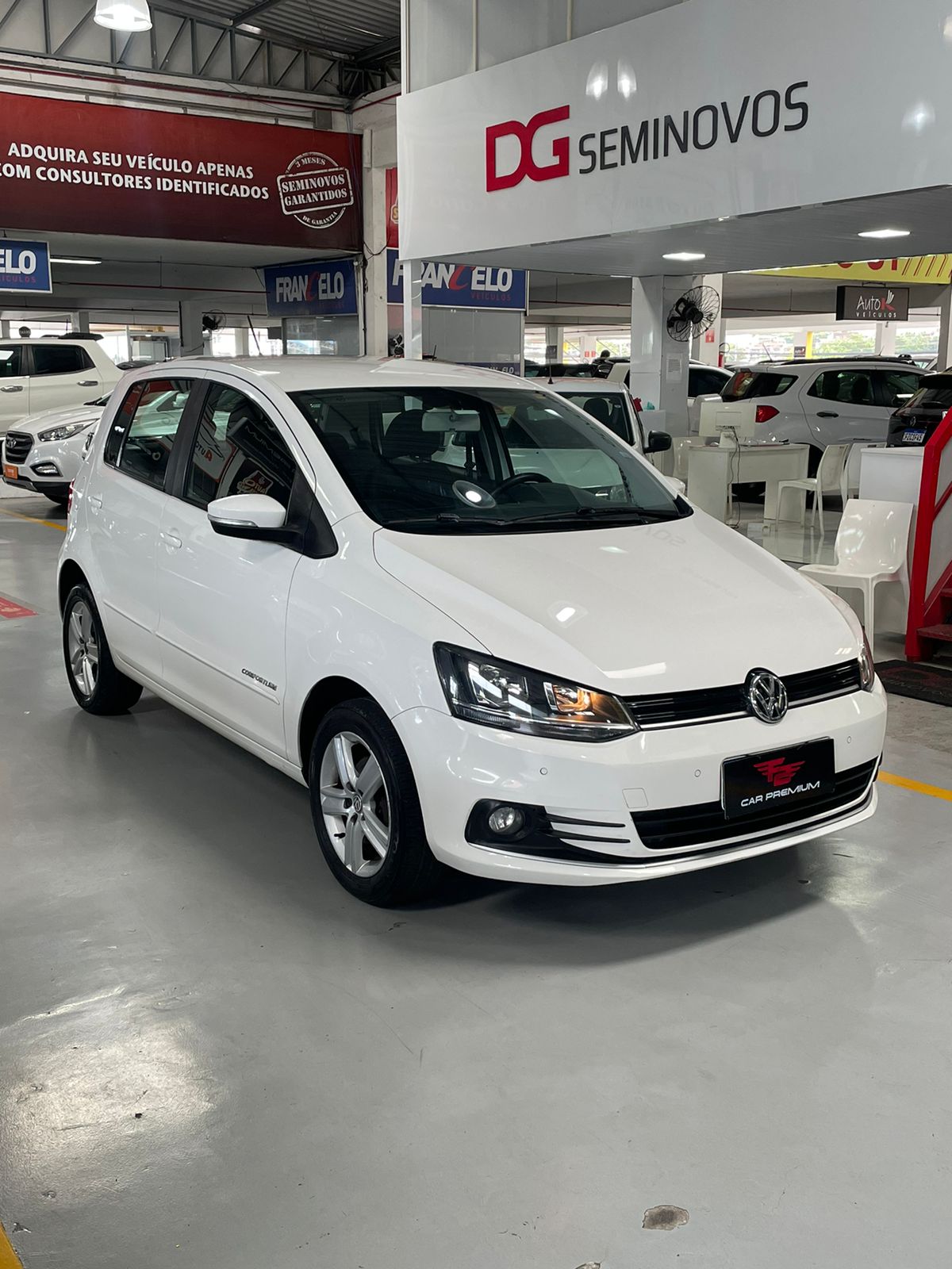 VOLKSWAGEN FOX