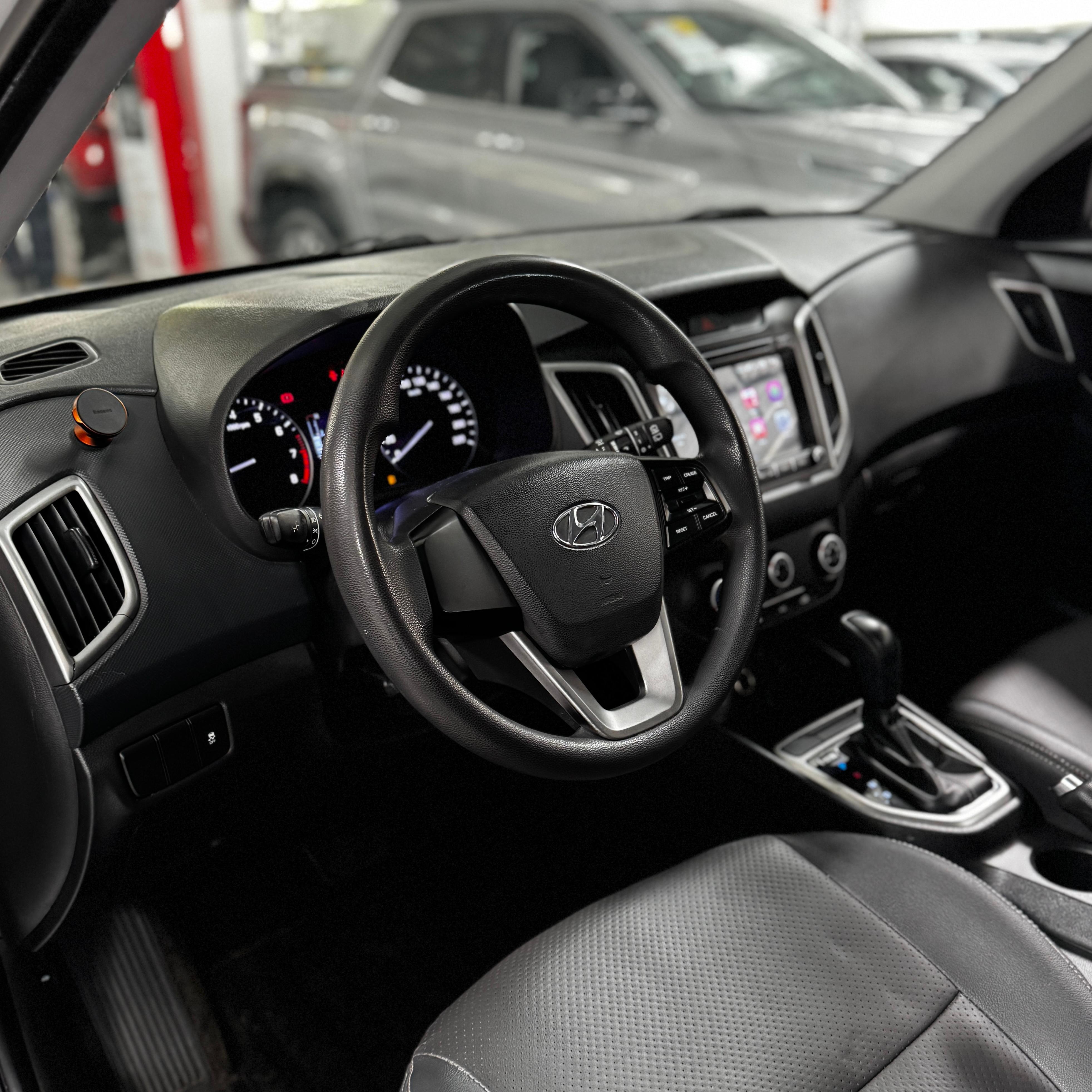 HYUNDAI creta 16a attitu