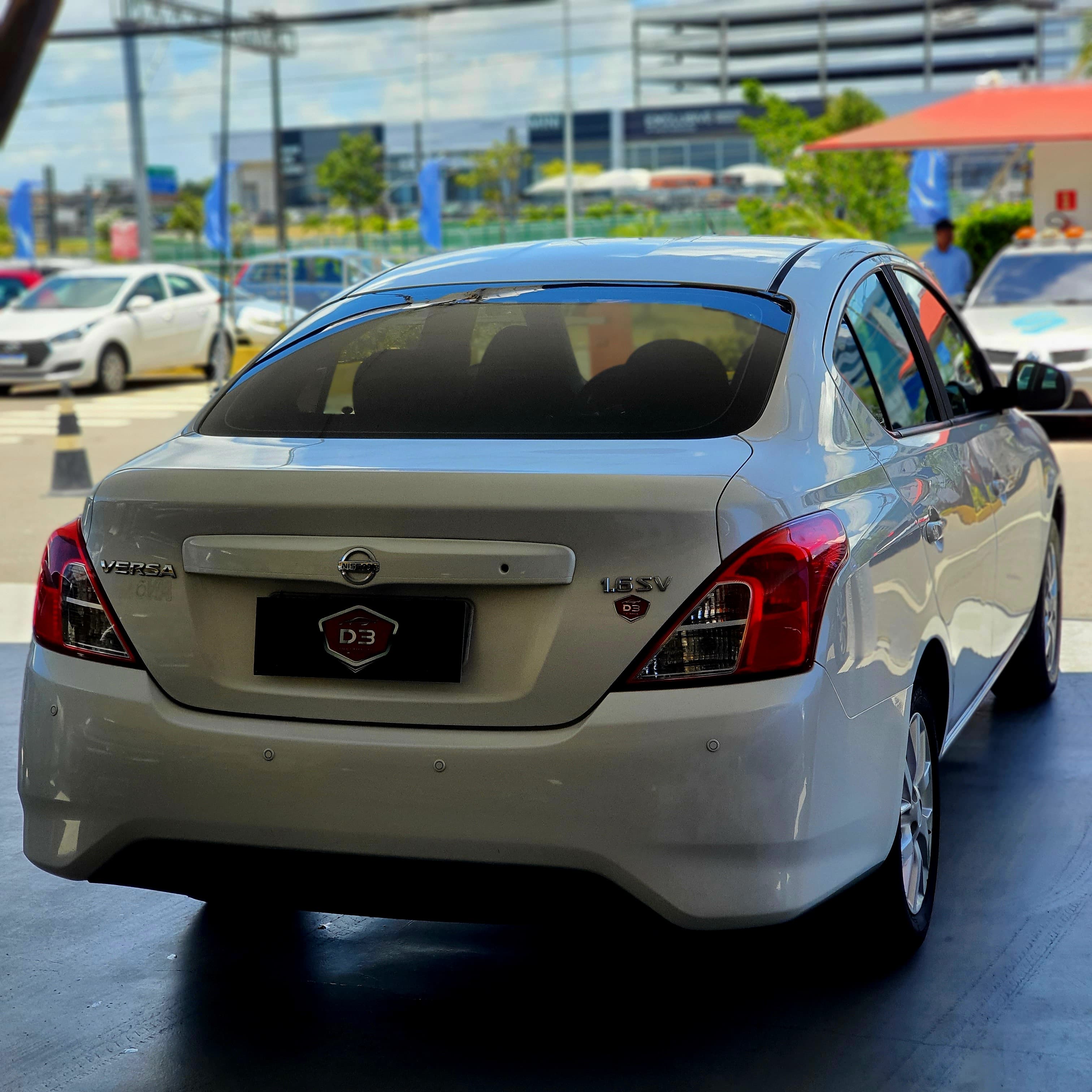 NISSAN versa 16sv cvt