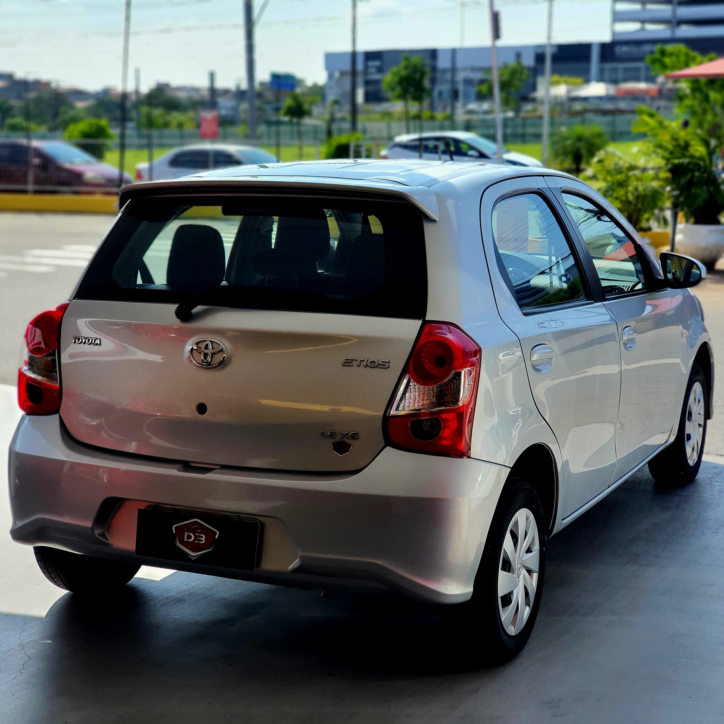 TOYOTA ETIOS