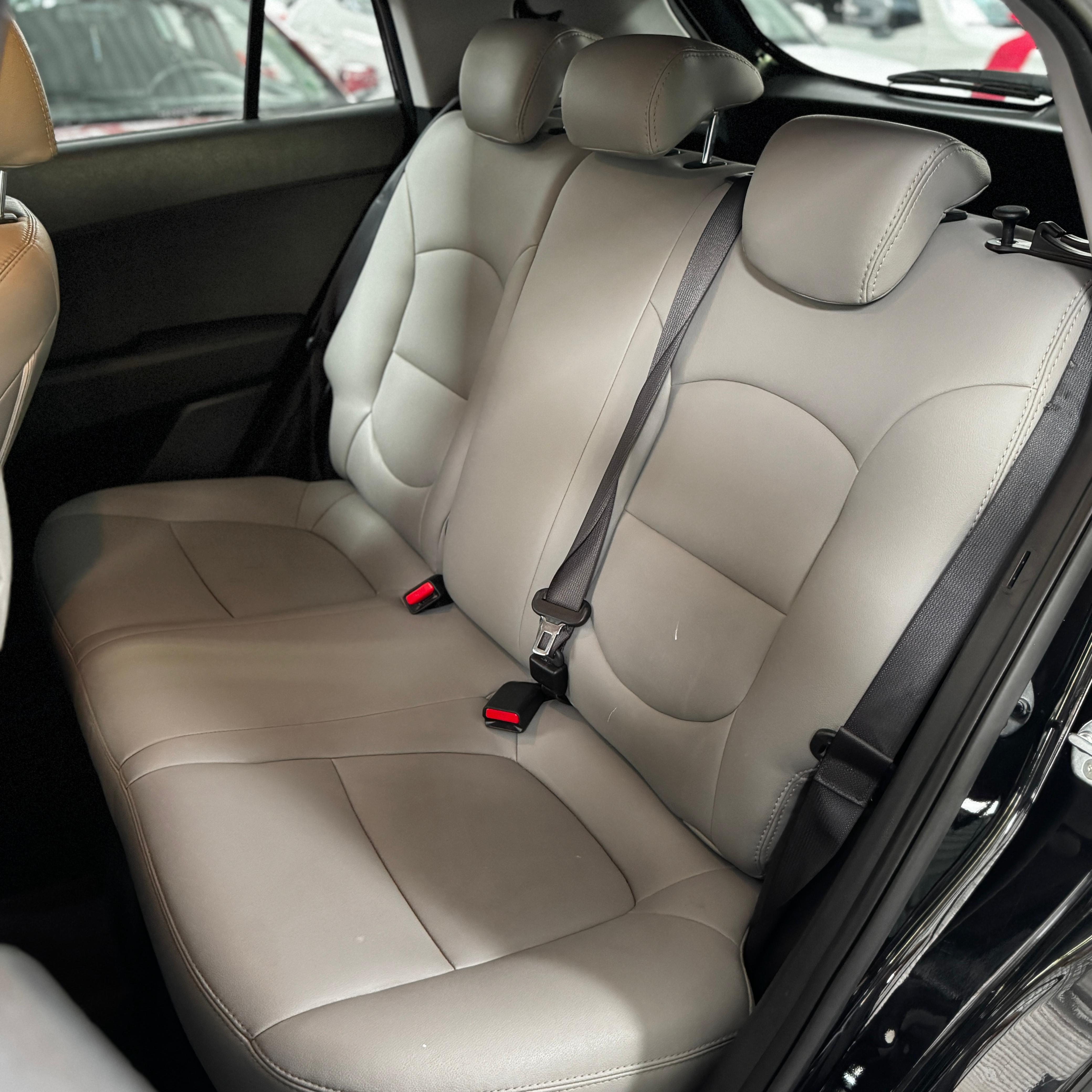 HYUNDAI creta 16a attitu