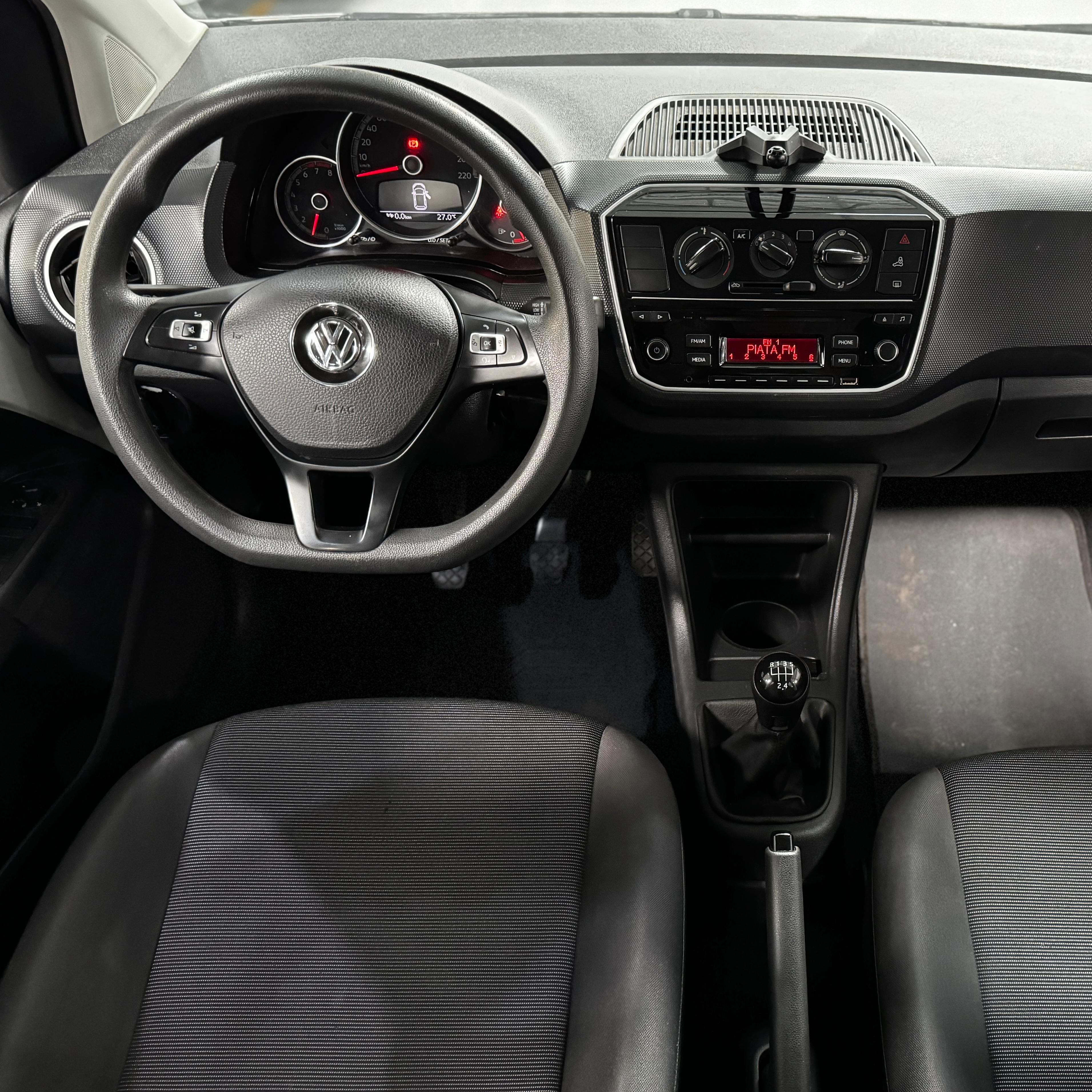 VOLKSWAGEN UP