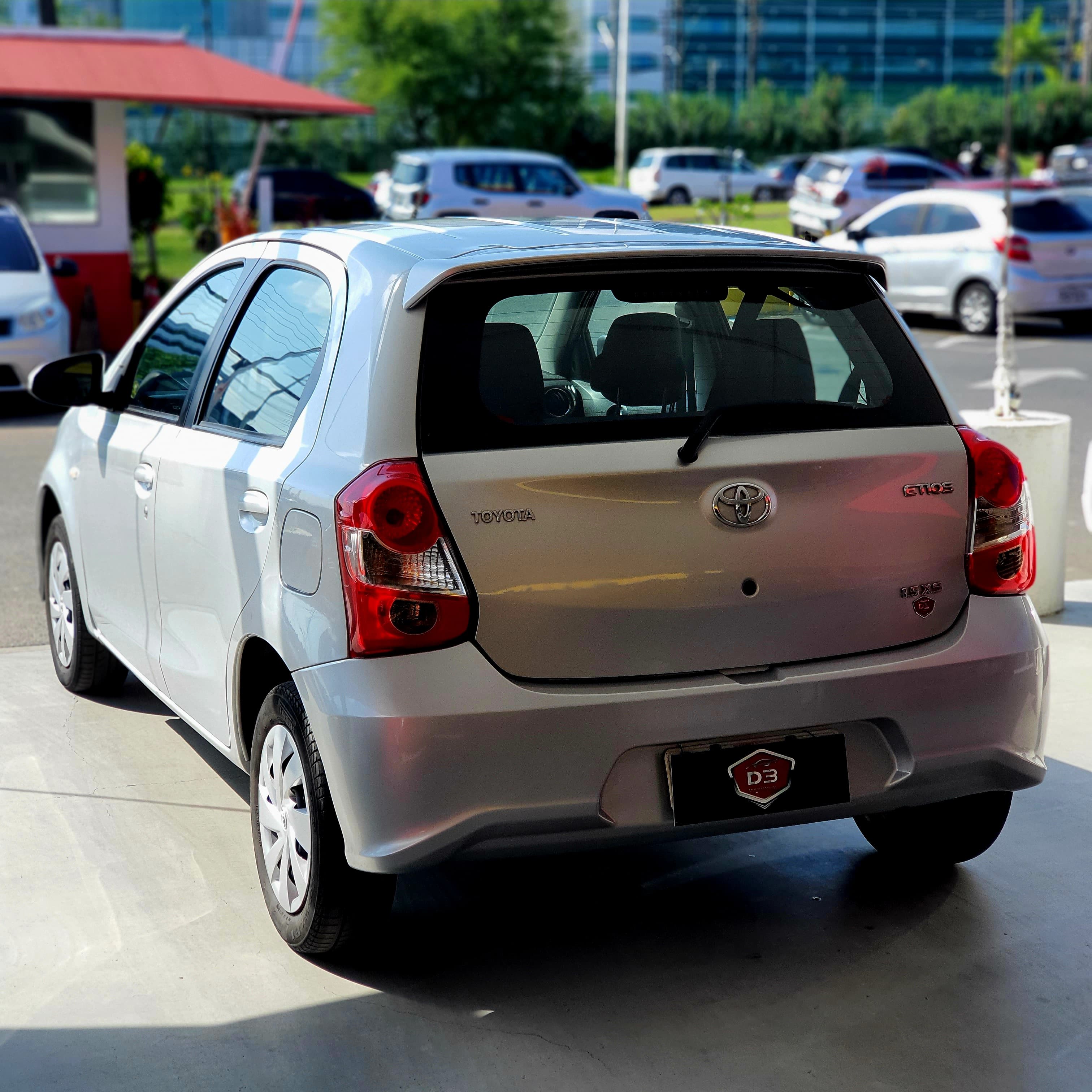 TOYOTA ETIOS