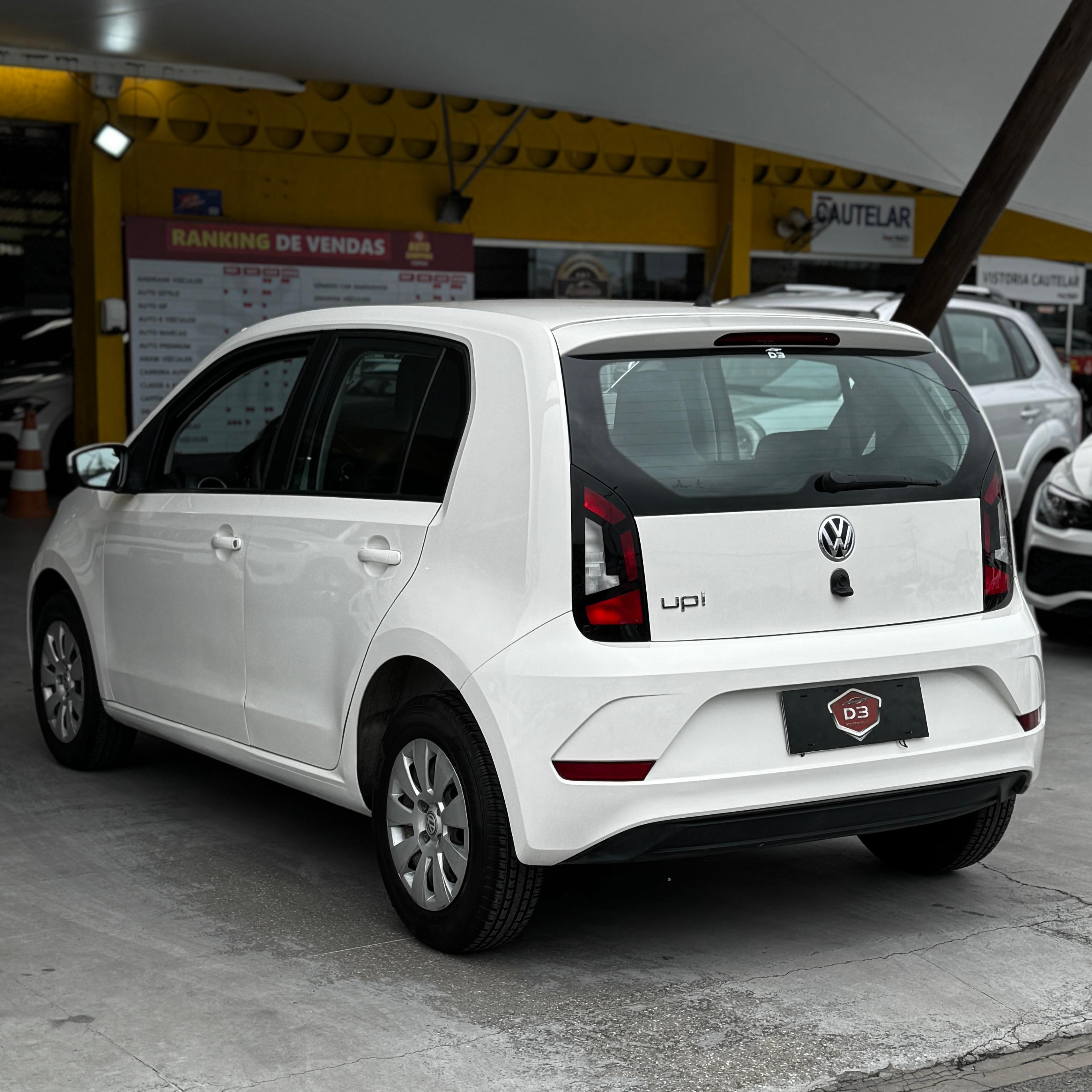 VOLKSWAGEN UP