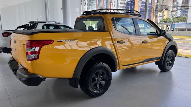 MITSUBISHI L200 TRITON