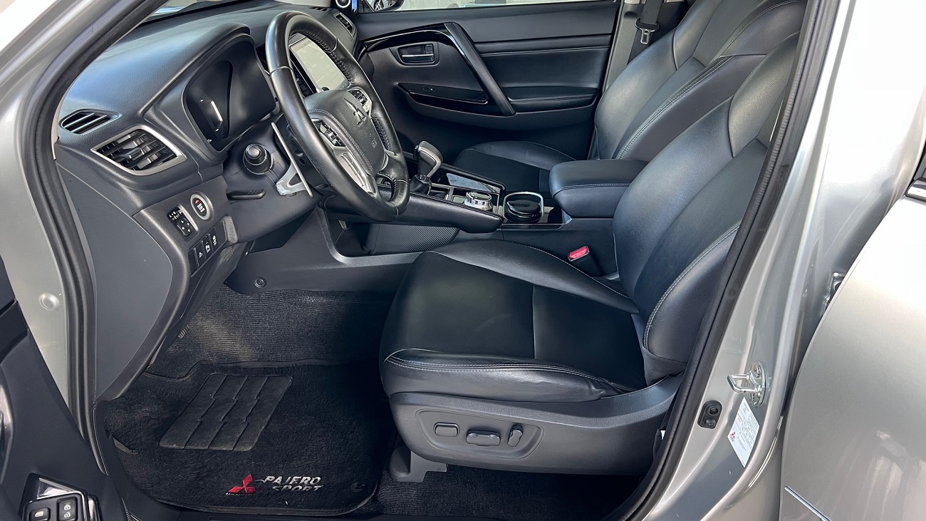 MITSUBISHI PAJERO SPORT