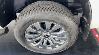 MITSUBISHI triton sport hpe