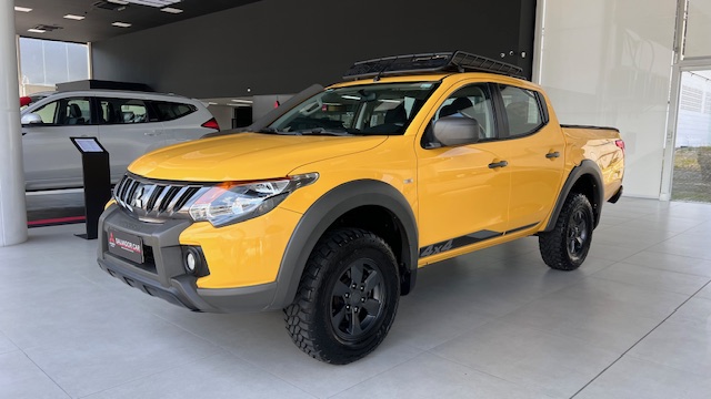 MITSUBISHI L200 TRITON