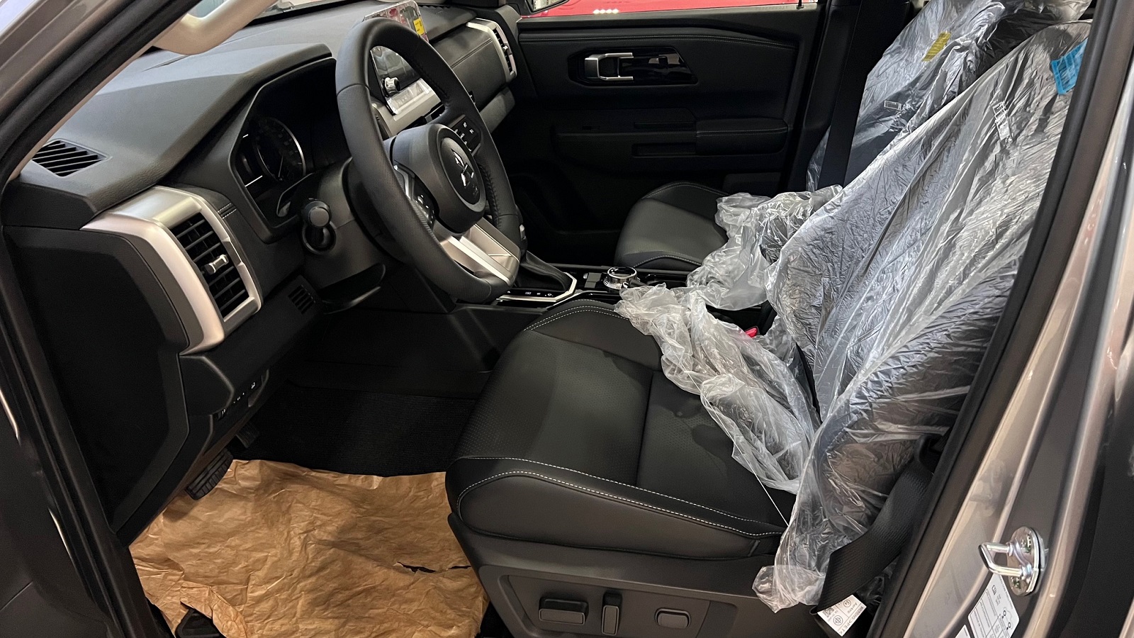 MITSUBISHI triton sport hpe