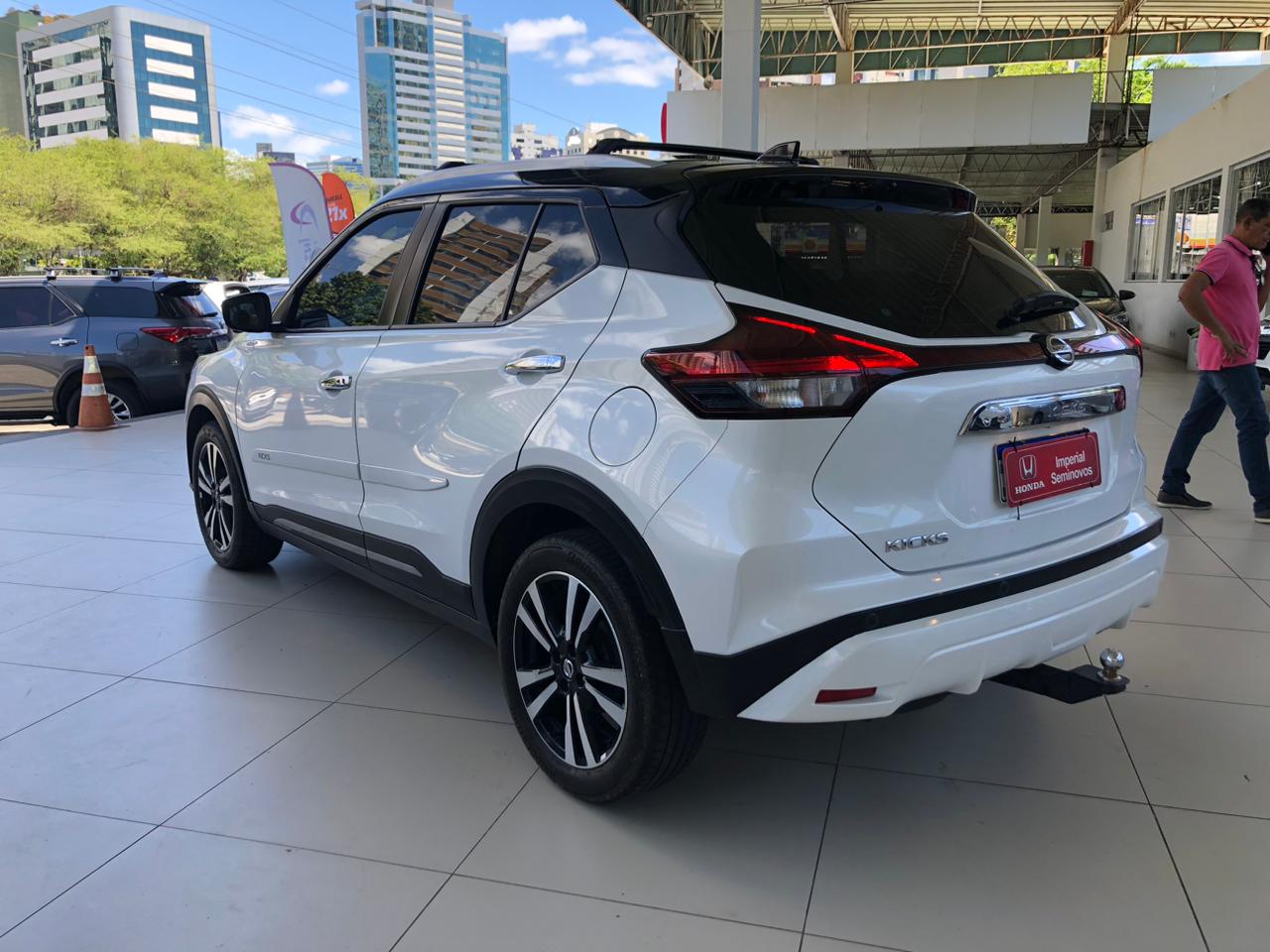 NISSAN KICKS