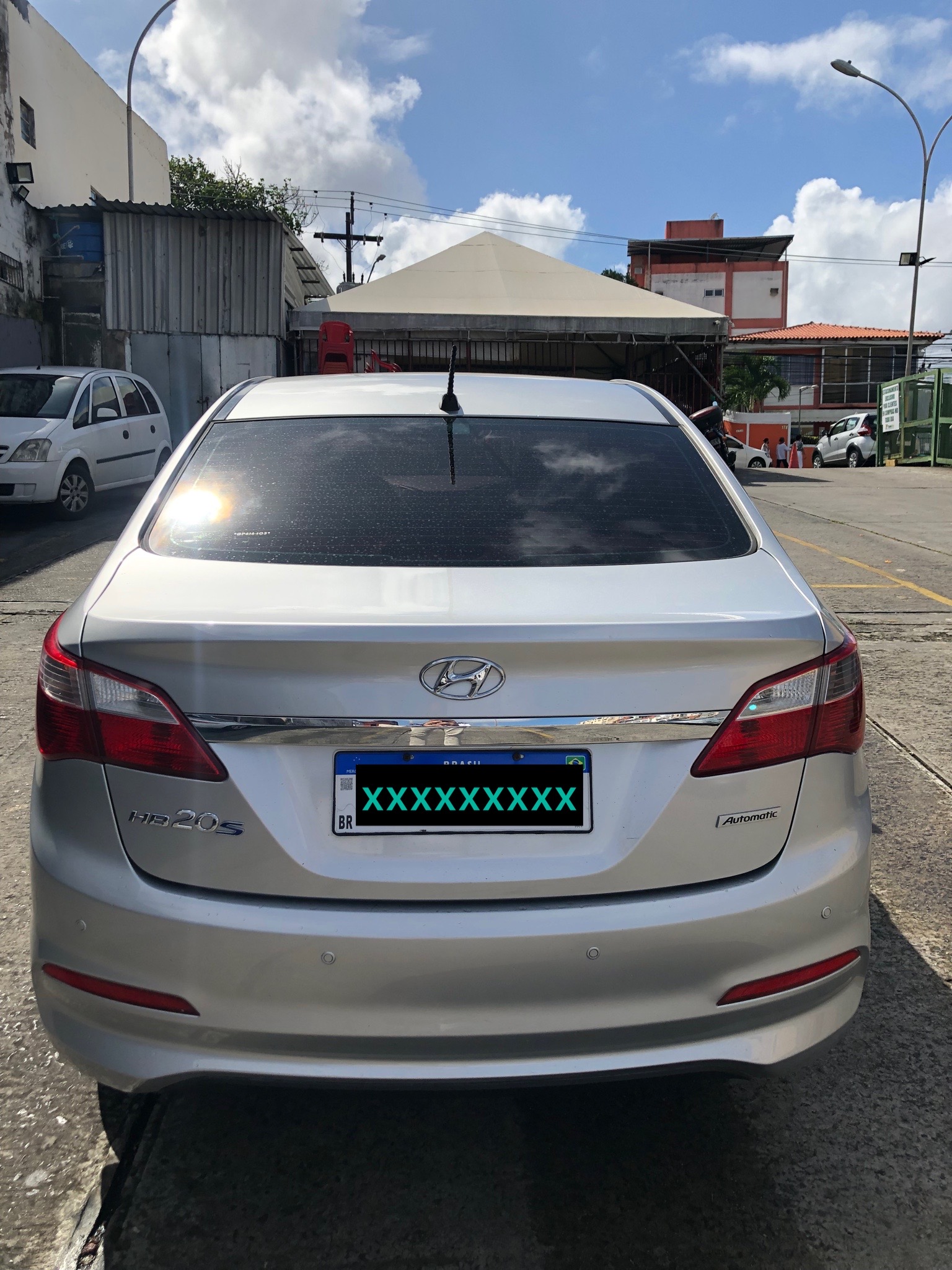 HYUNDAI HB20S