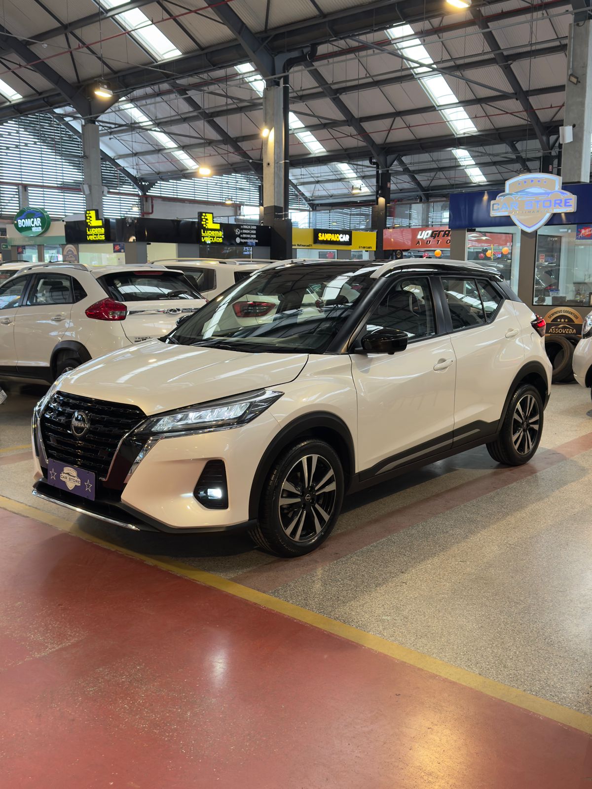 NISSAN KICKS