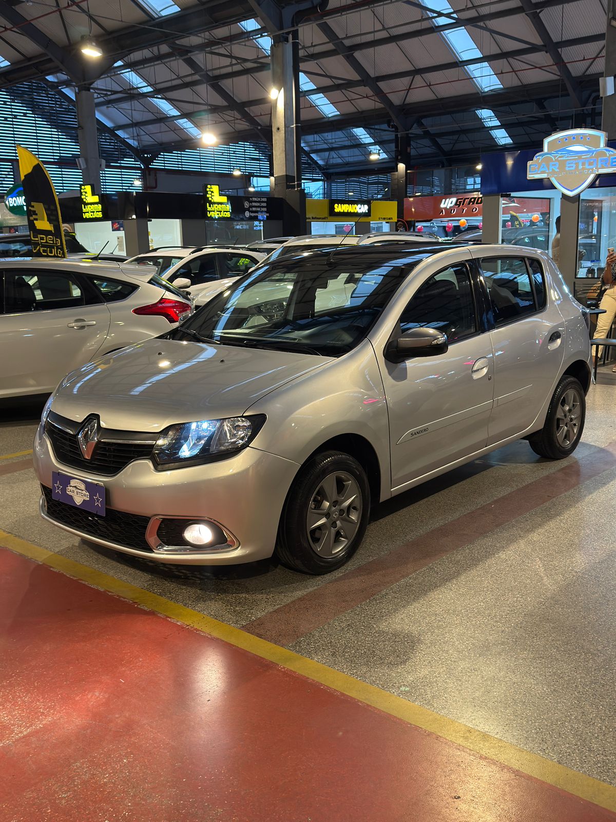 RENAULT SANDERO