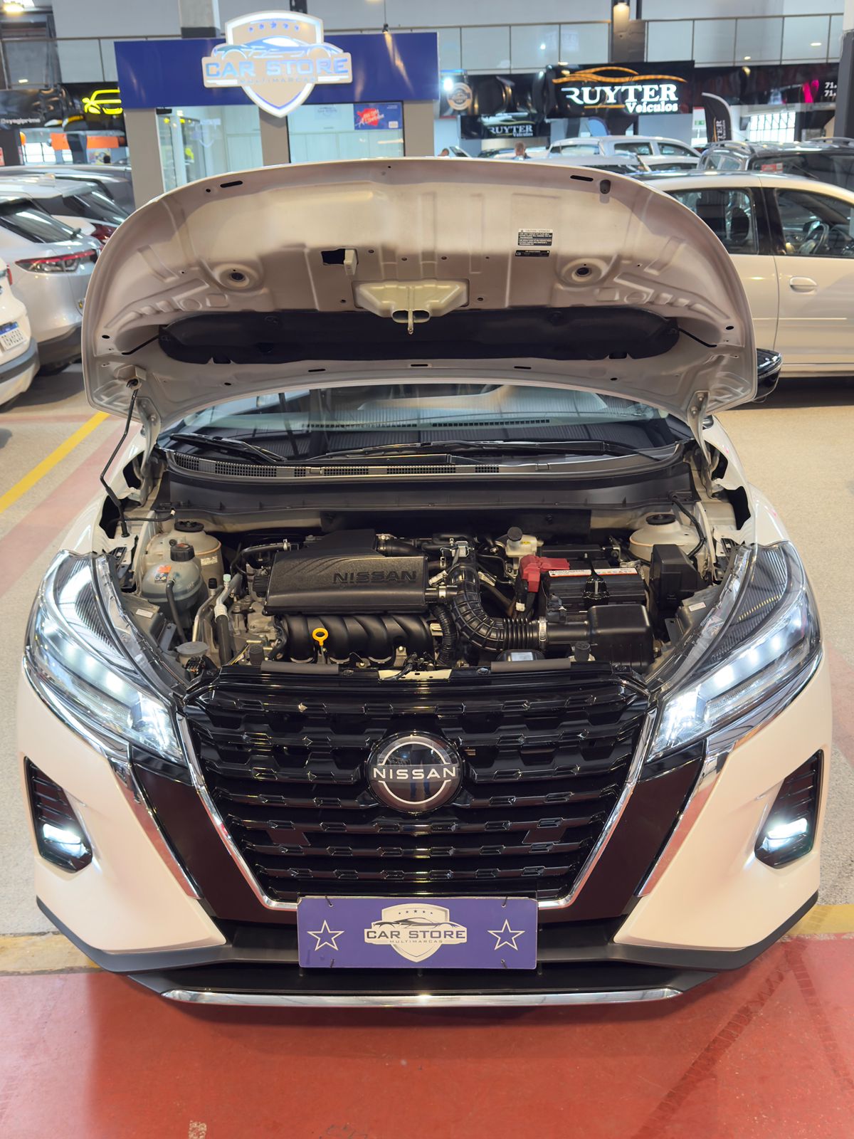 NISSAN KICKS