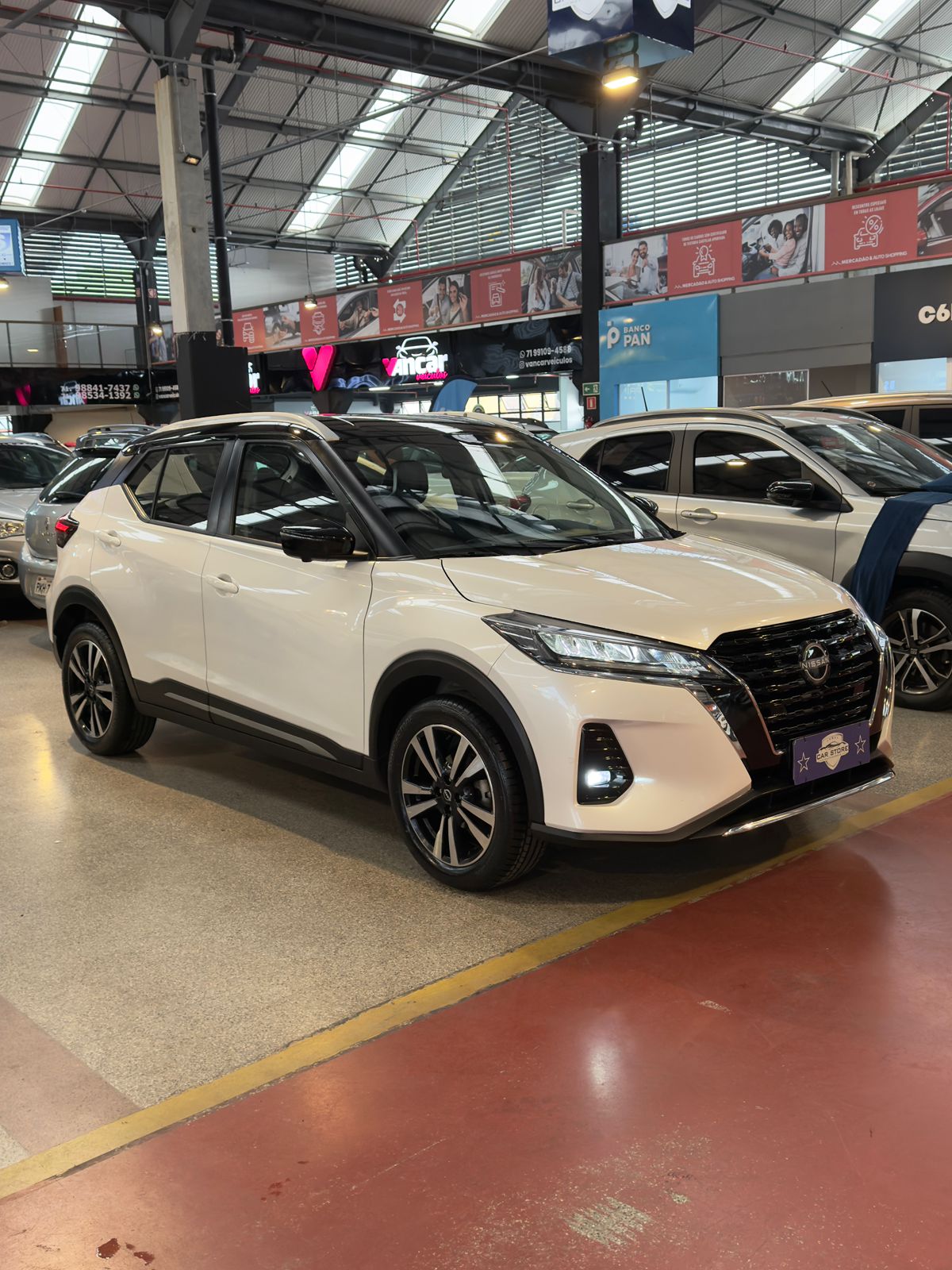 NISSAN KICKS