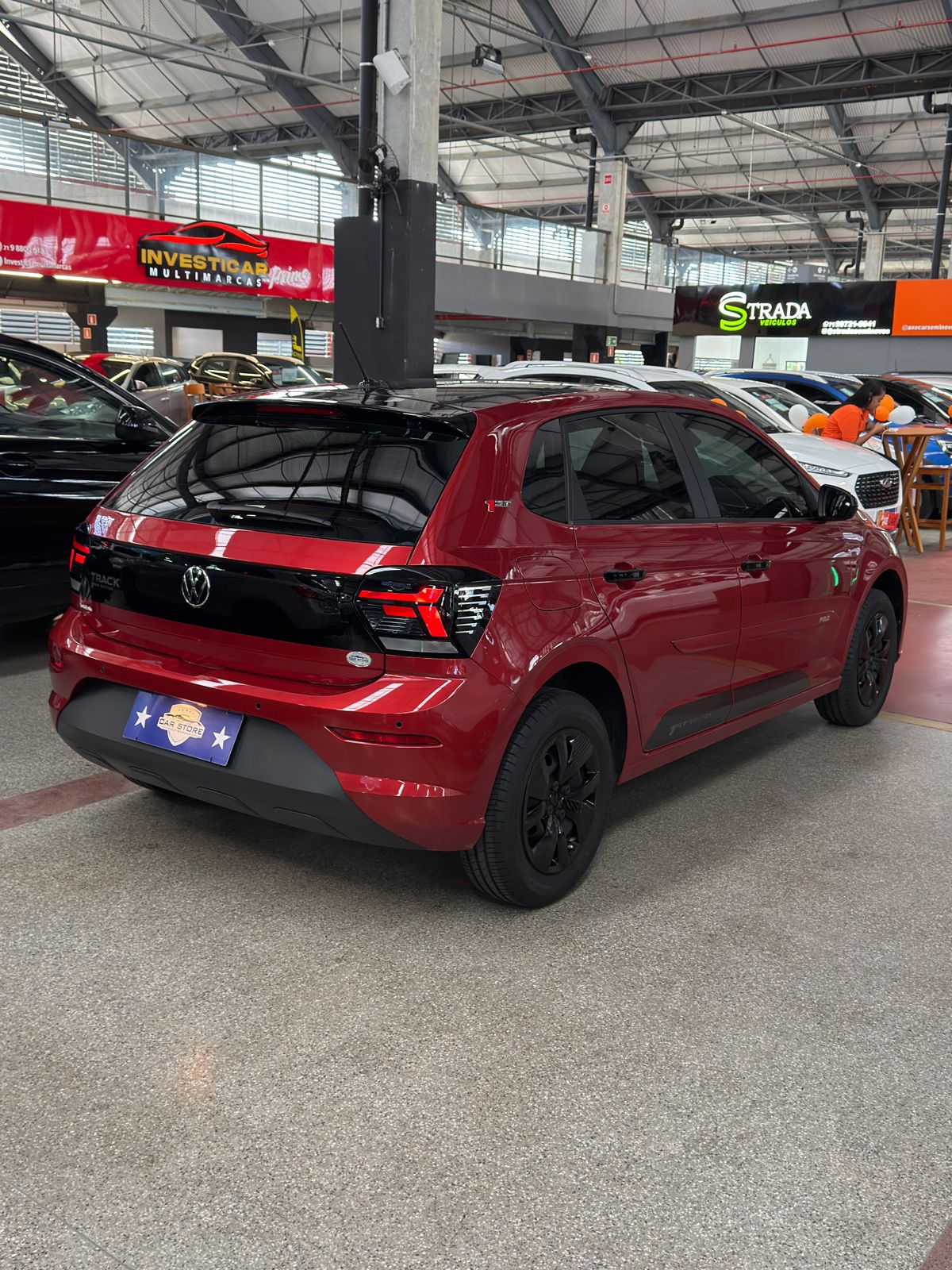 VOLKSWAGEN POLO