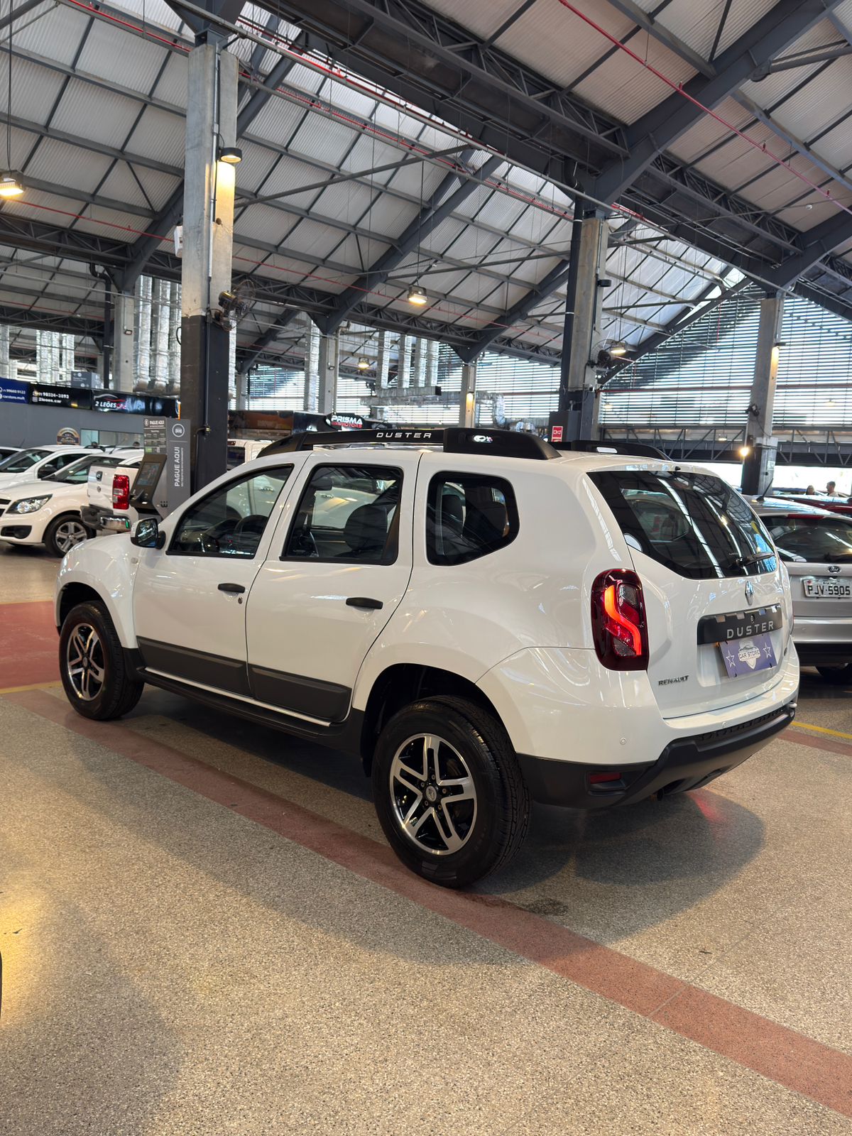 RENAULT DUSTER