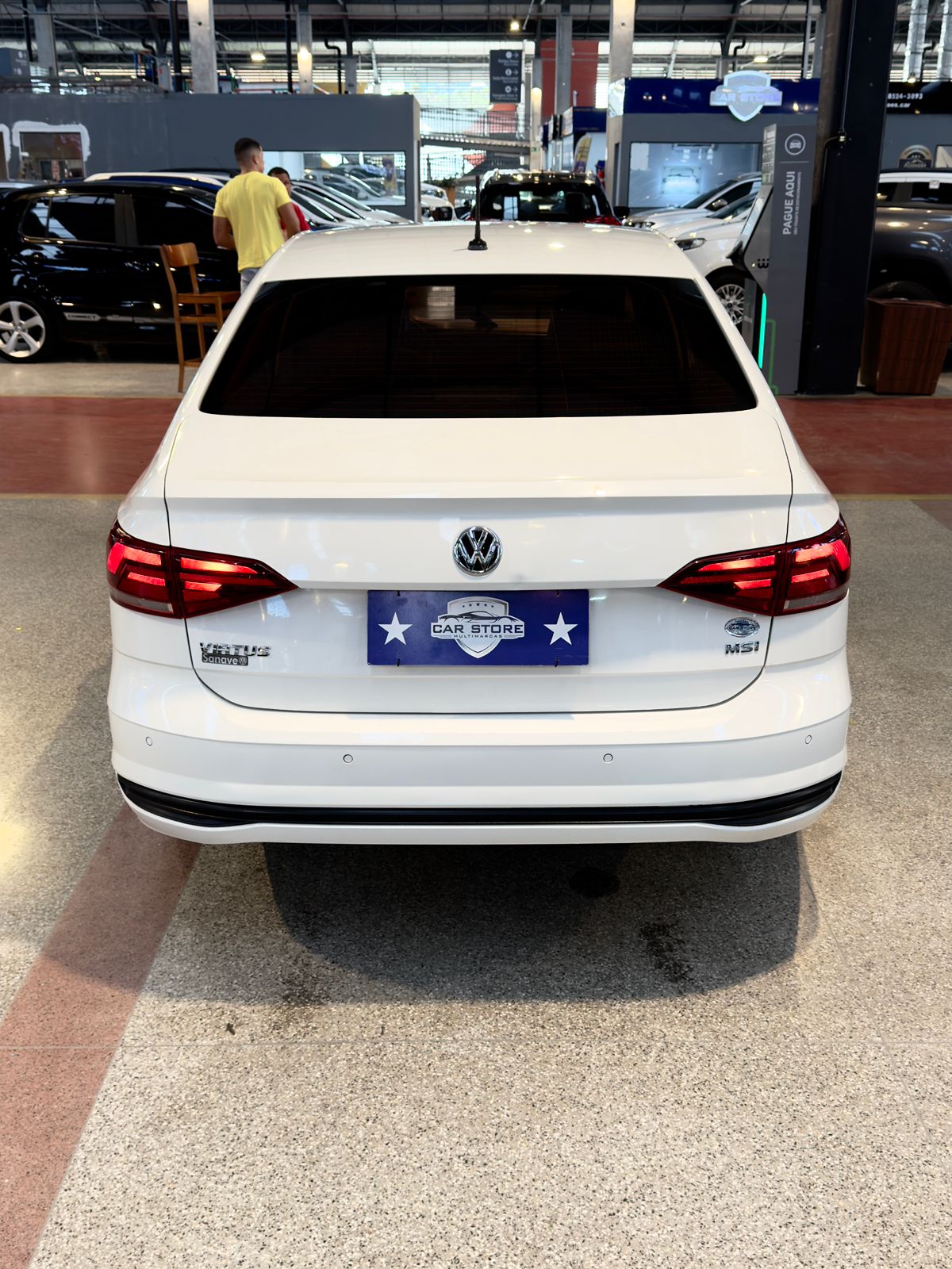 VOLKSWAGEN VIRTUS