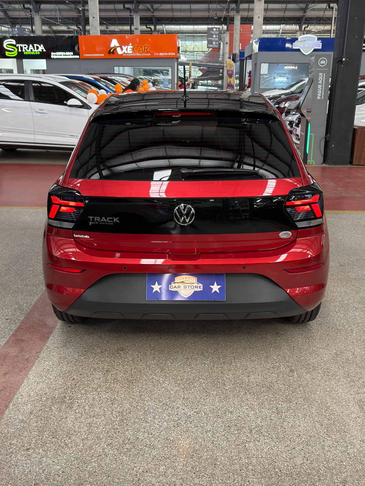 VOLKSWAGEN POLO