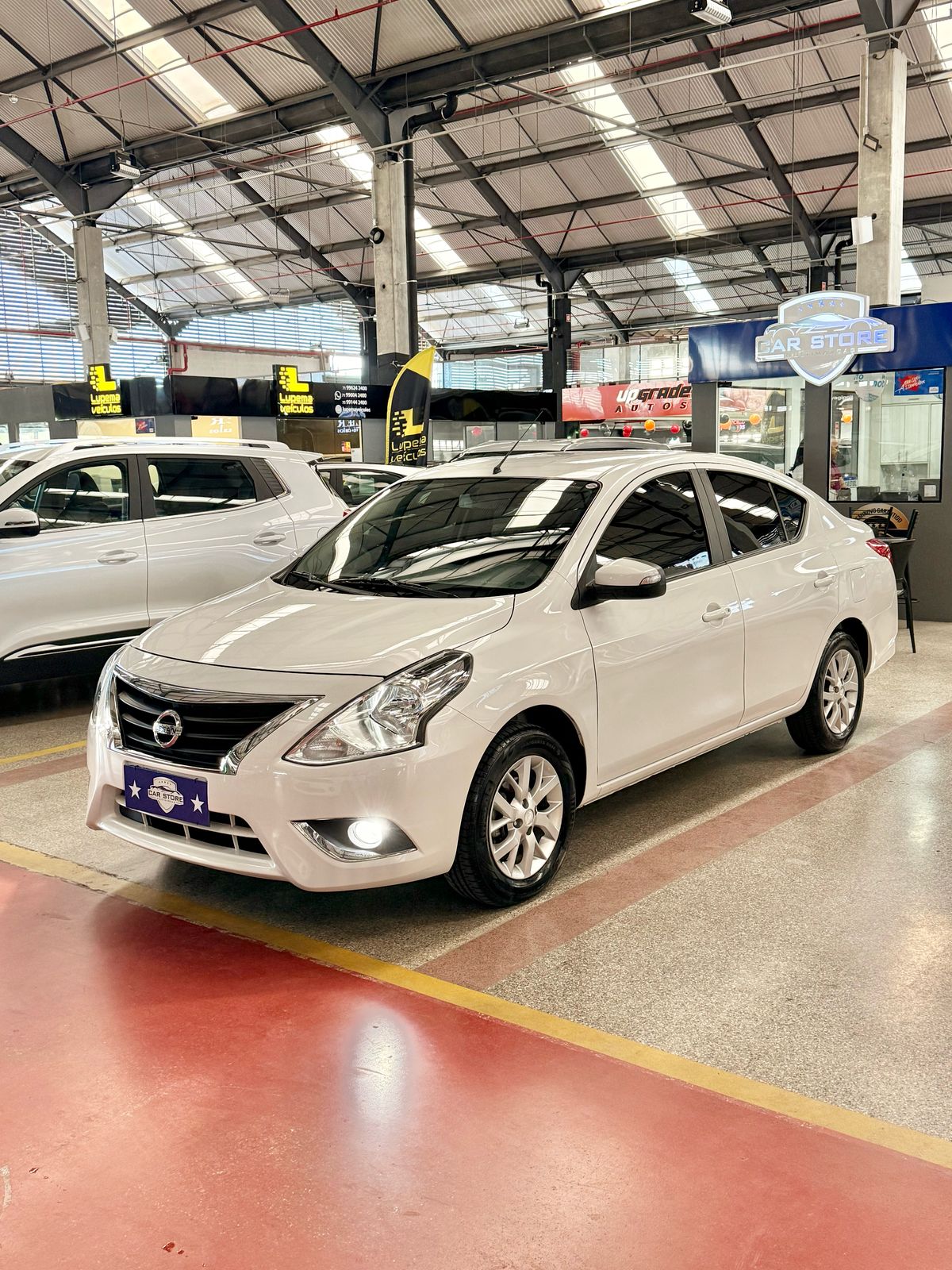 NISSAN VERSA