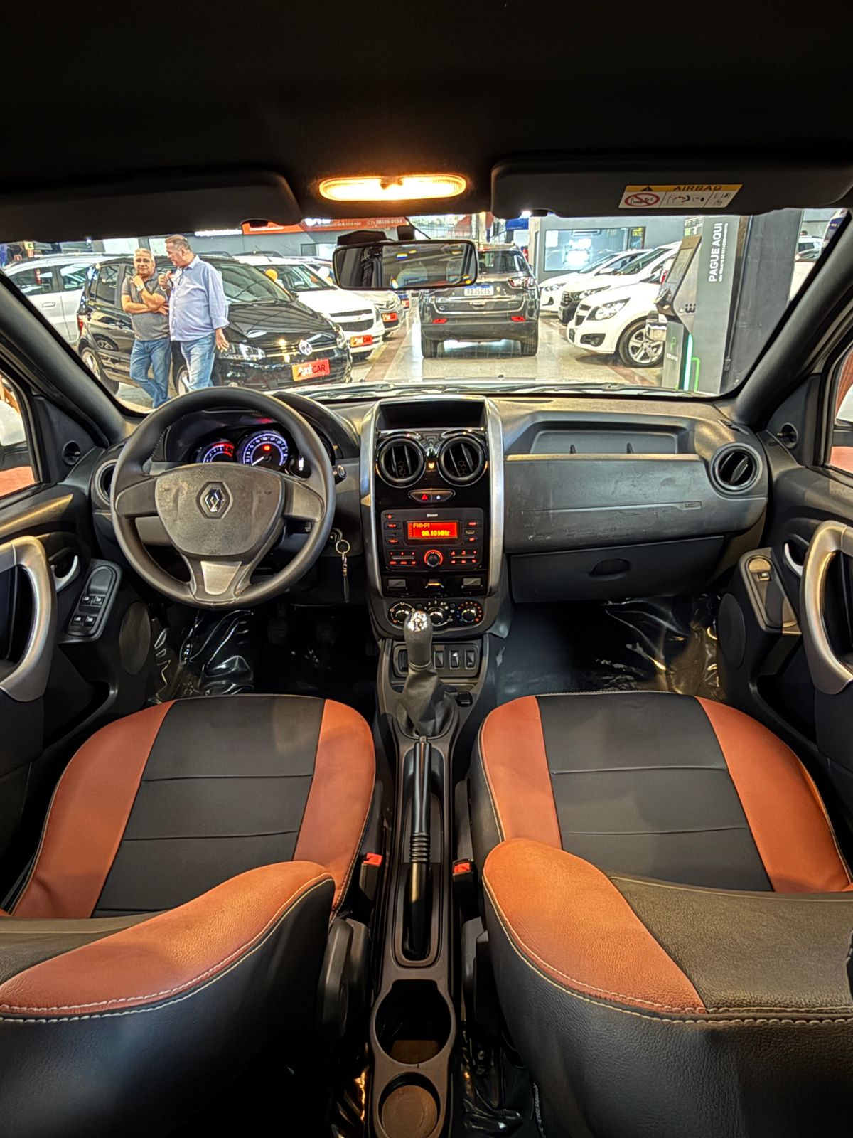 RENAULT DUSTER