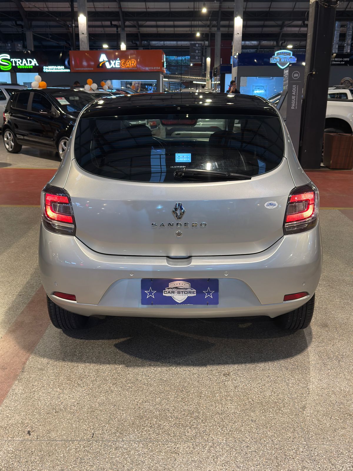 RENAULT SANDERO