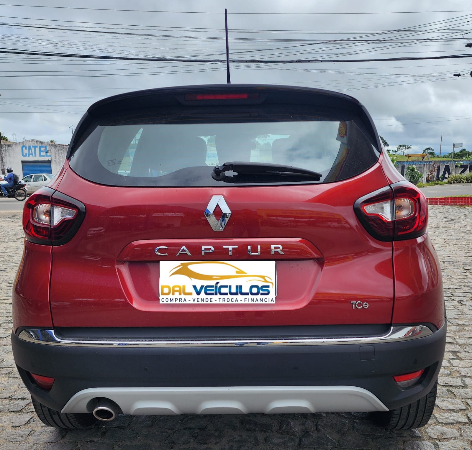 RENAULT captur intense