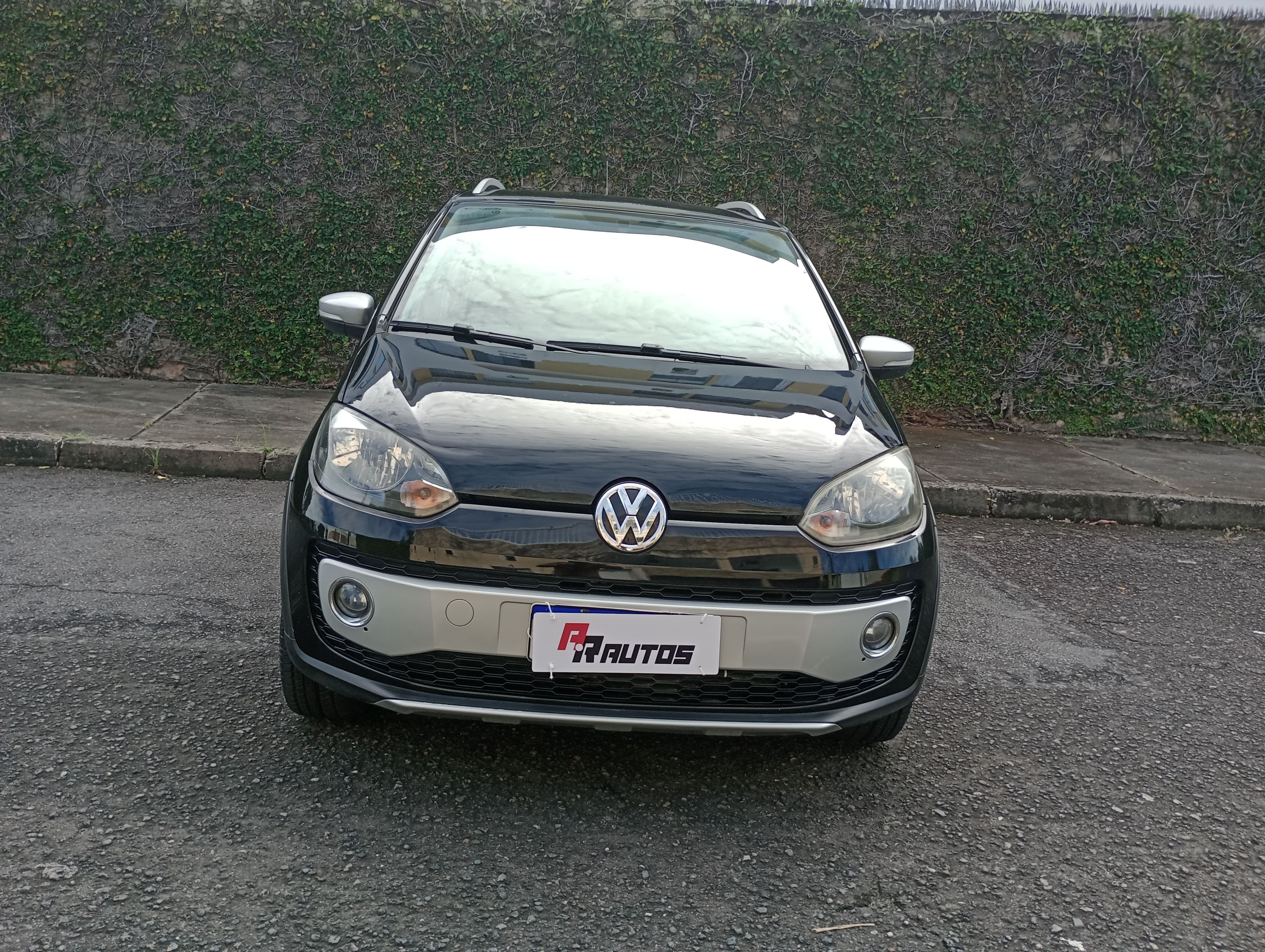 VOLKSWAGEN up cross mc