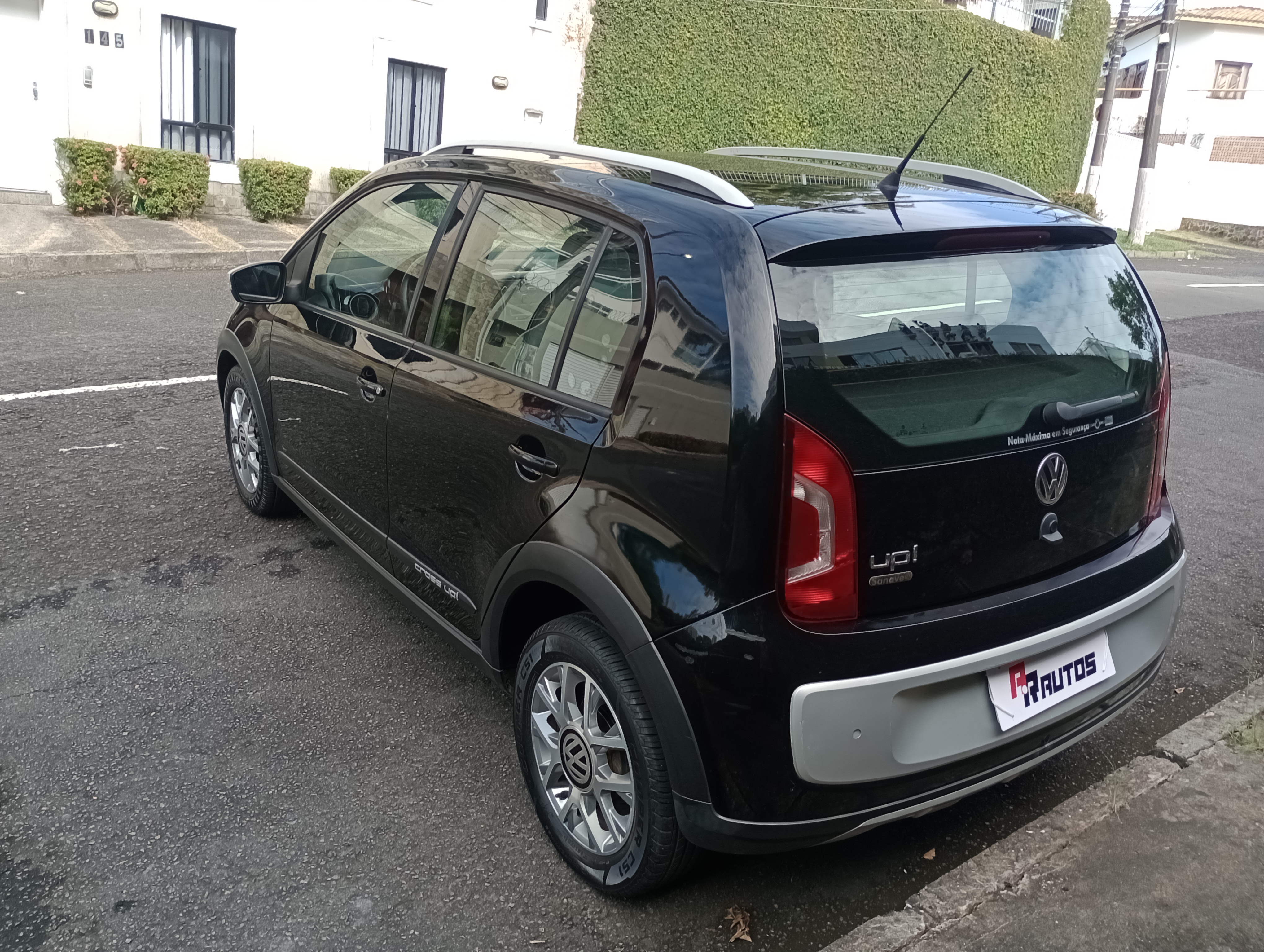 VOLKSWAGEN up cross mc