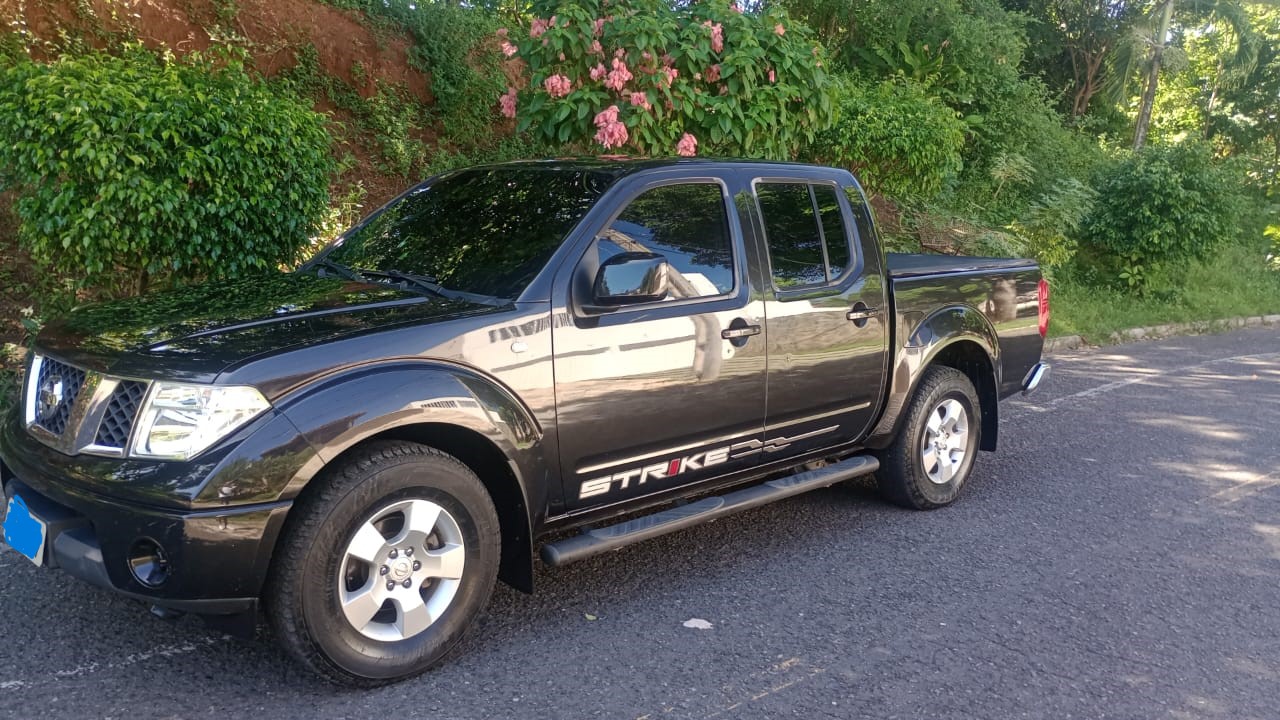 NISSAN FRONTIER