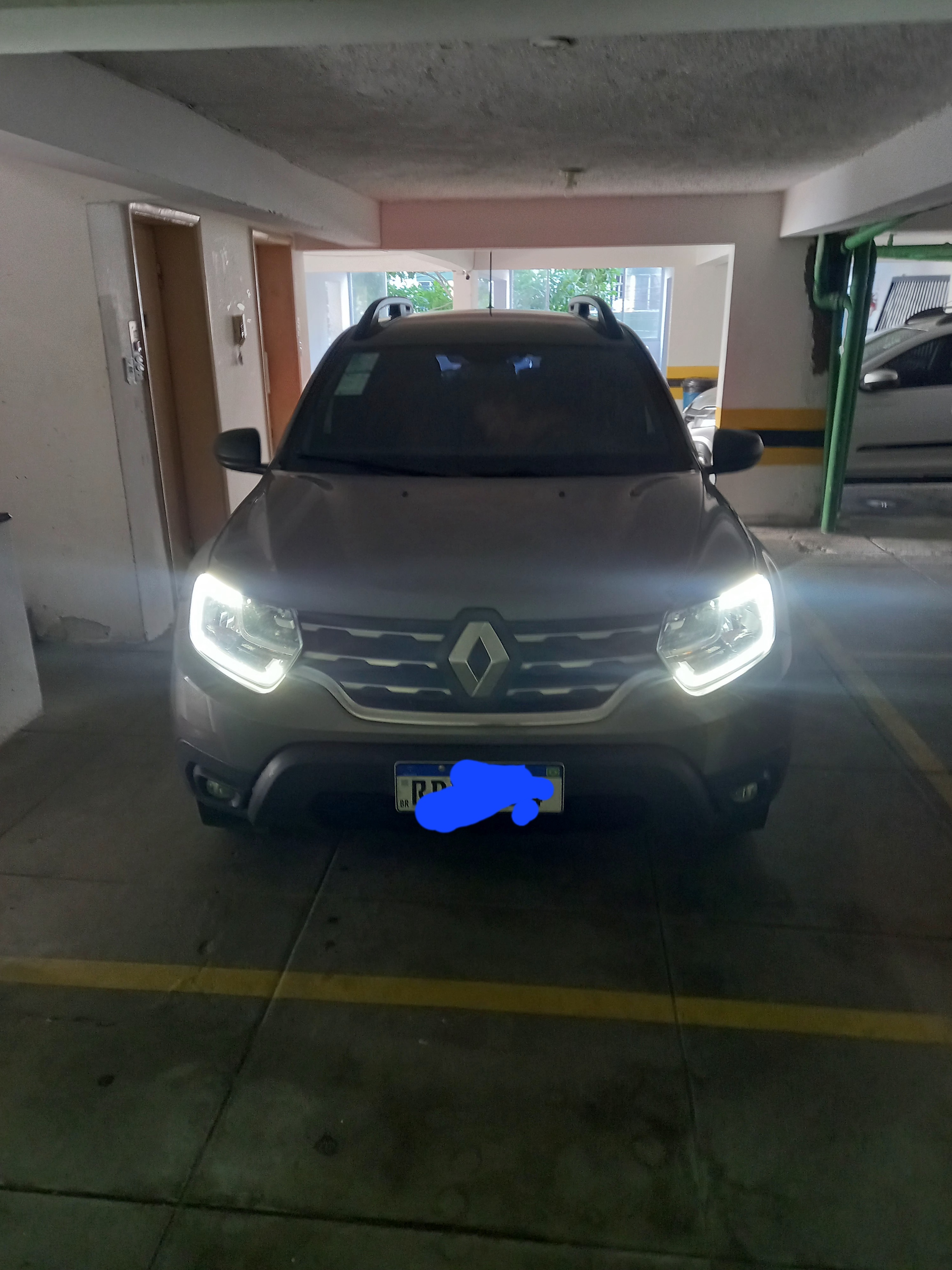 RENAULT duster int 16