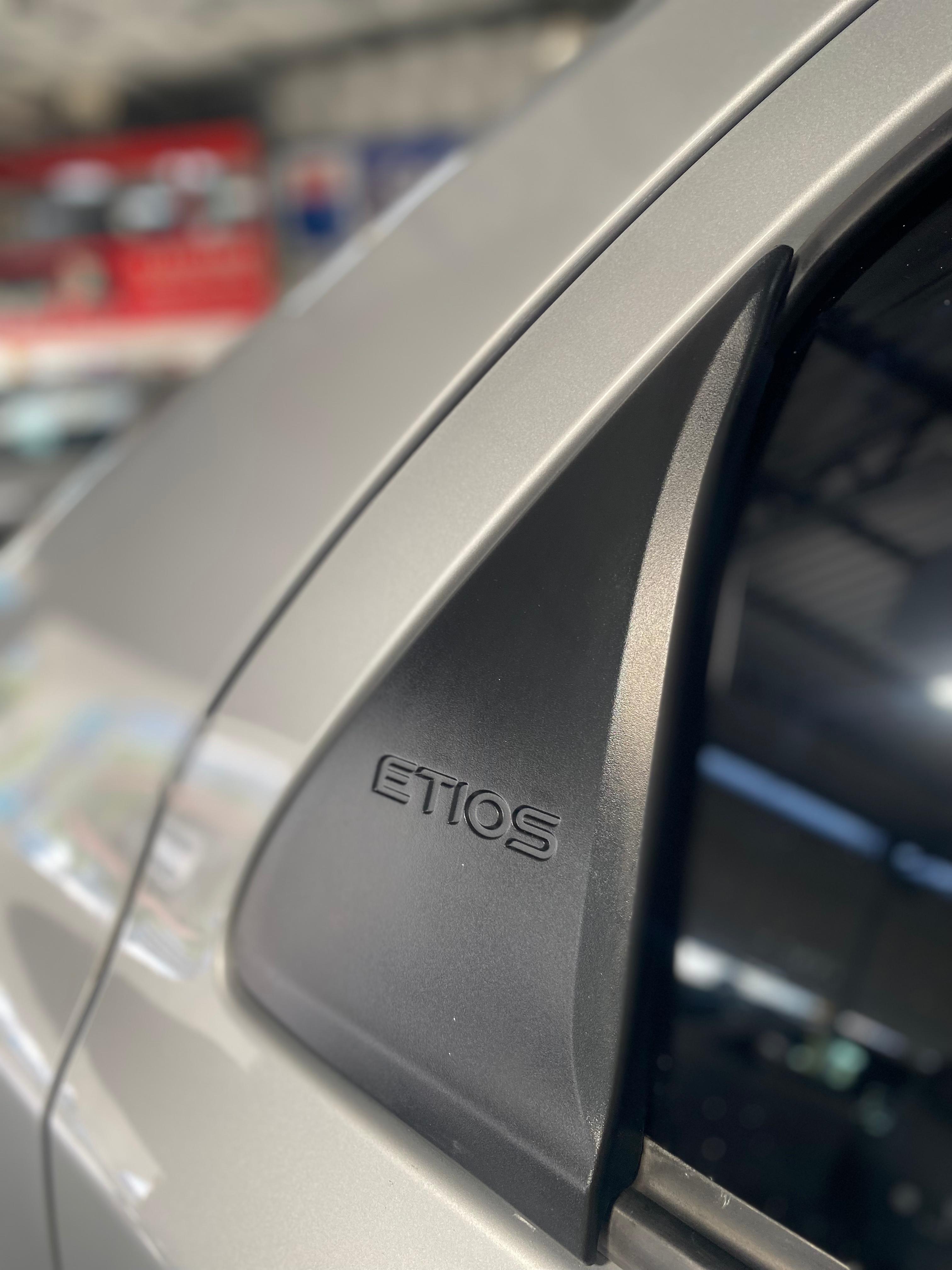 TOYOTA ETIOS