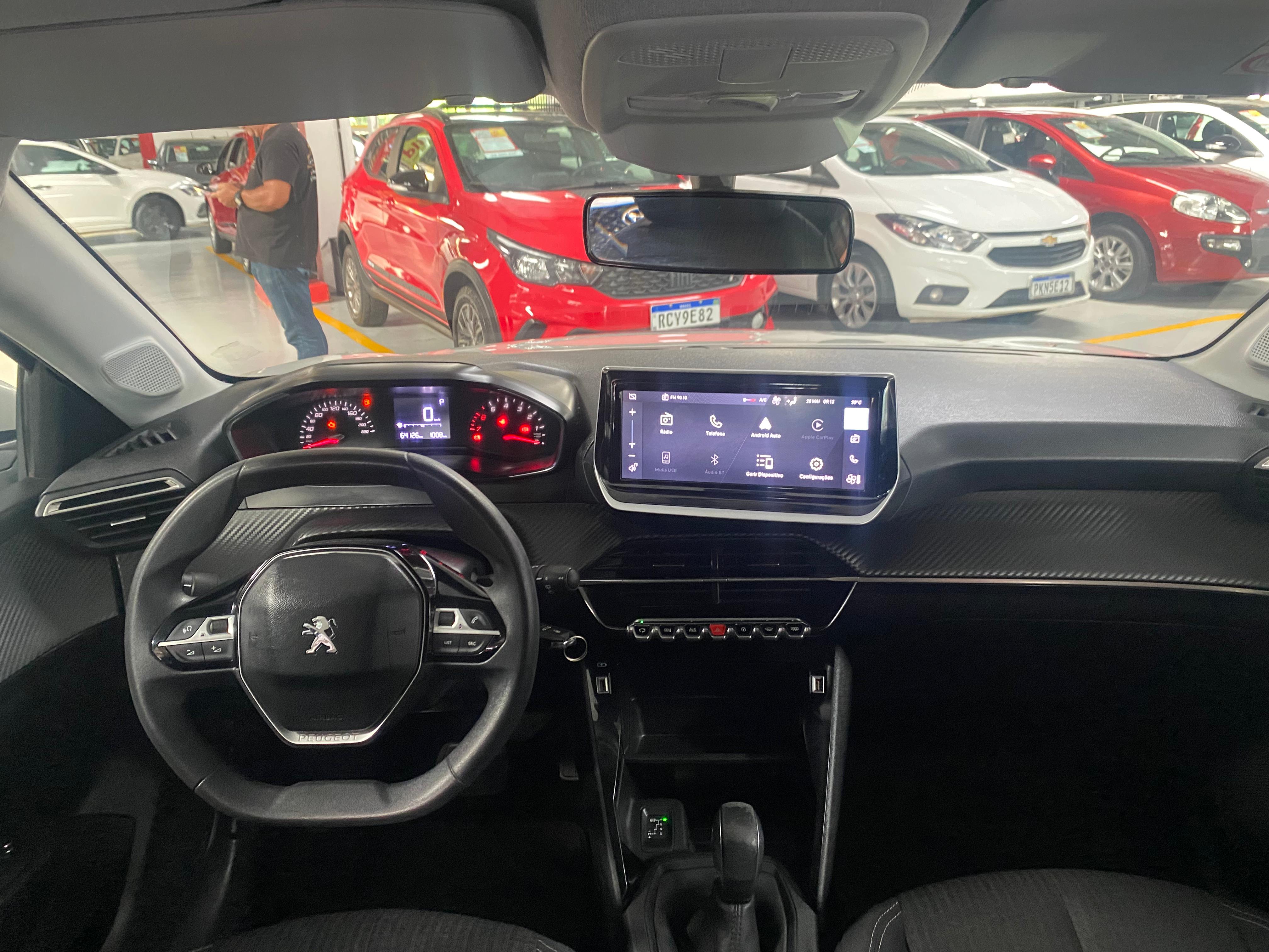 PEUGEOT 208 active