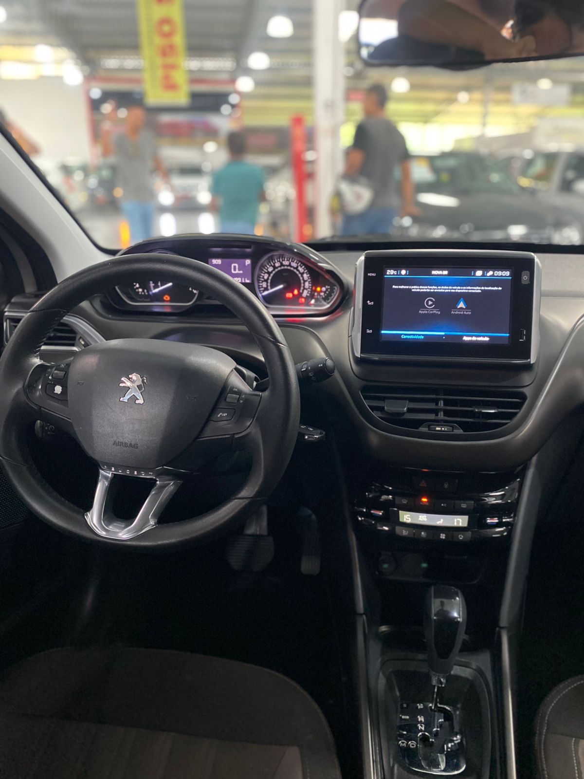 PEUGEOT 2008 griffe at