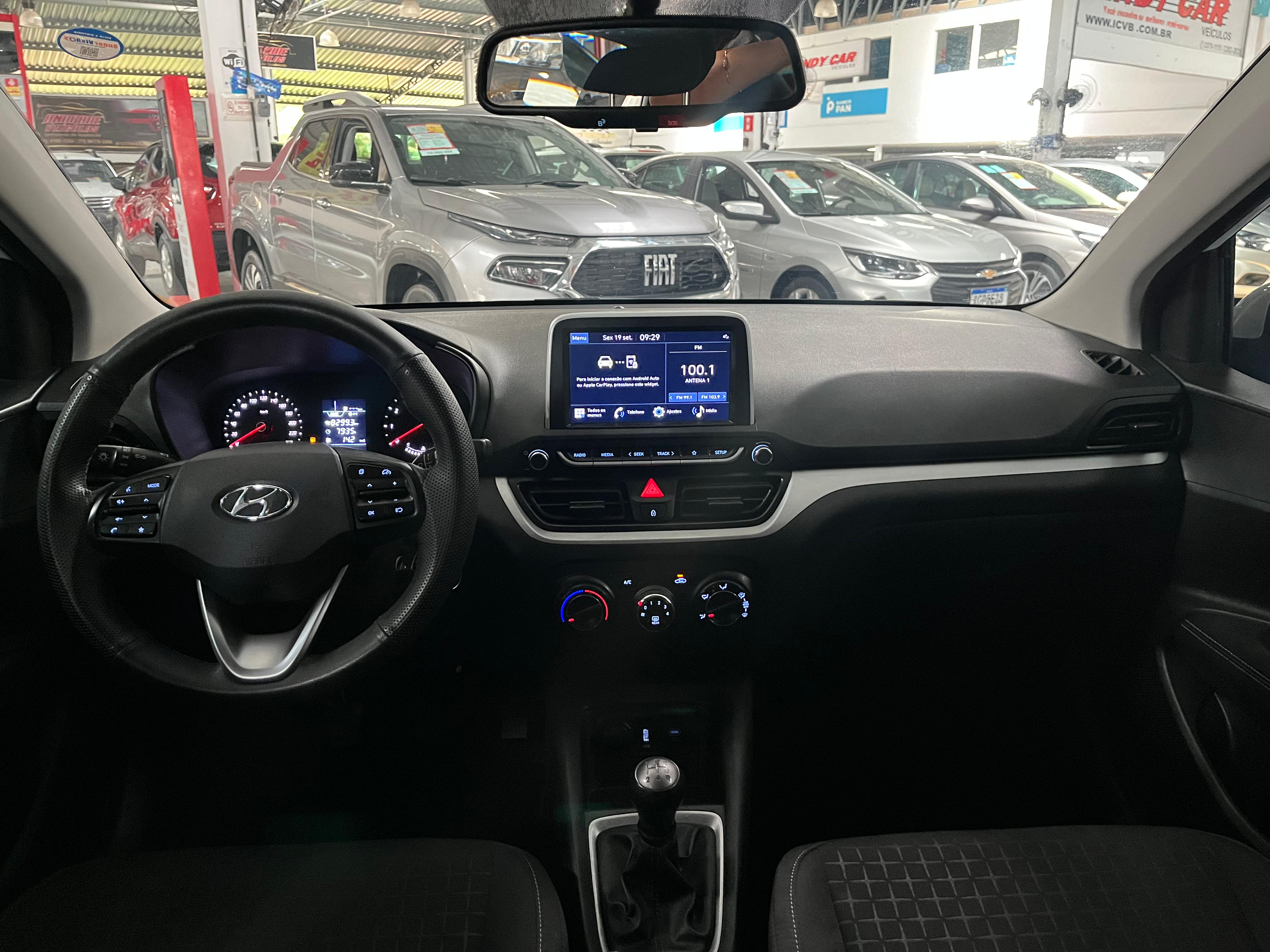 HYUNDAI HB20