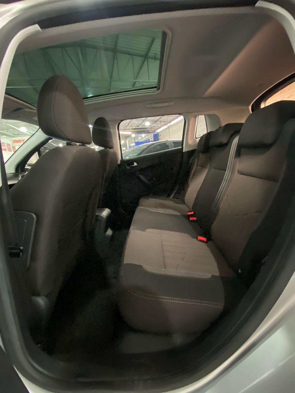 PEUGEOT 2008 griffe at