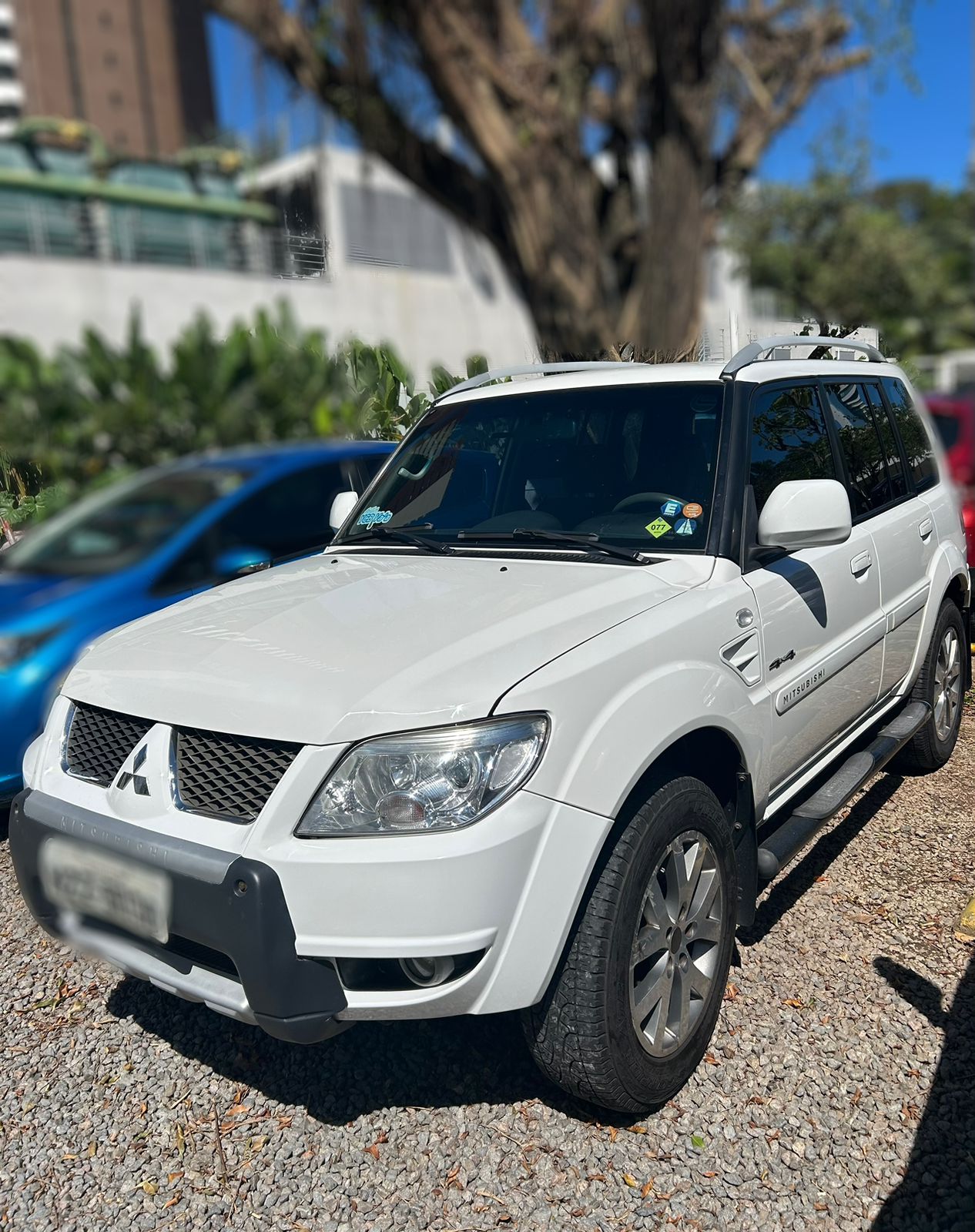 MITSUBISHI PAJERO TR4