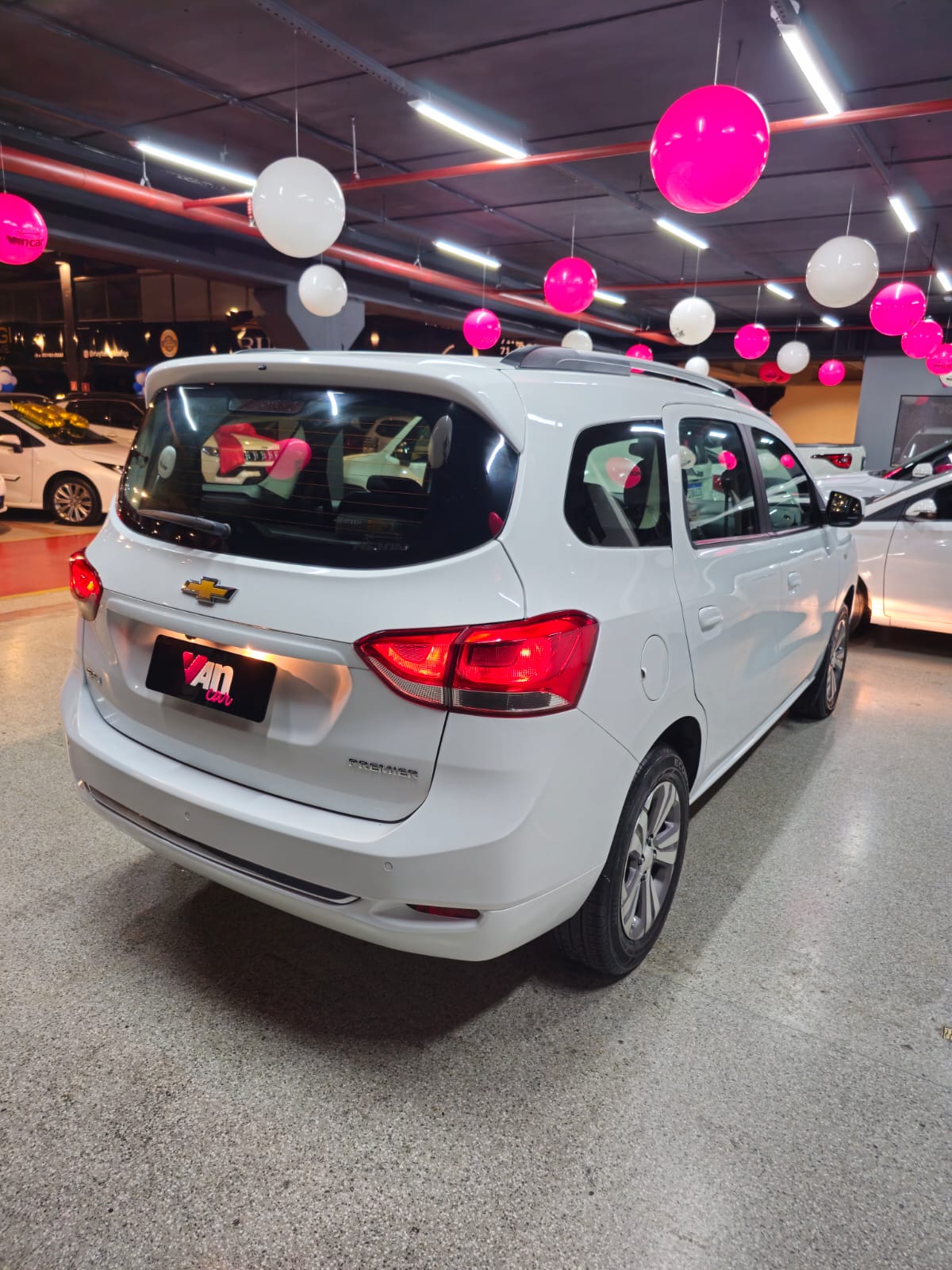 CHEVROLET spin 1.8l at premier