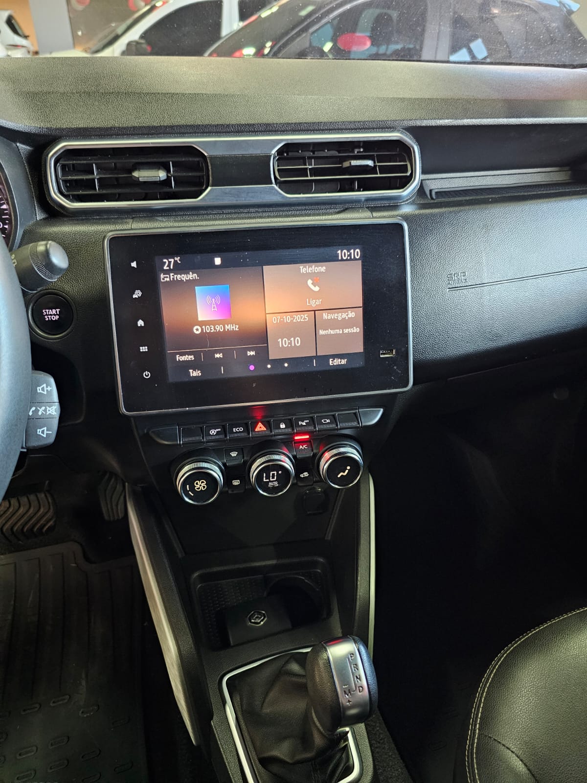 RENAULT duster iconic cvt