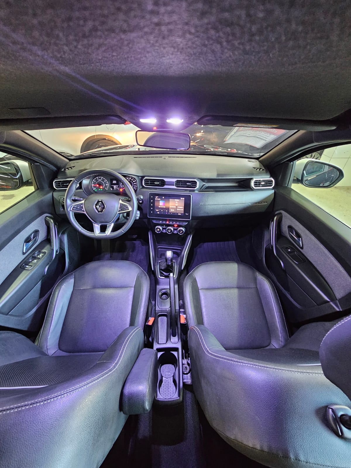 RENAULT duster iconic cvt