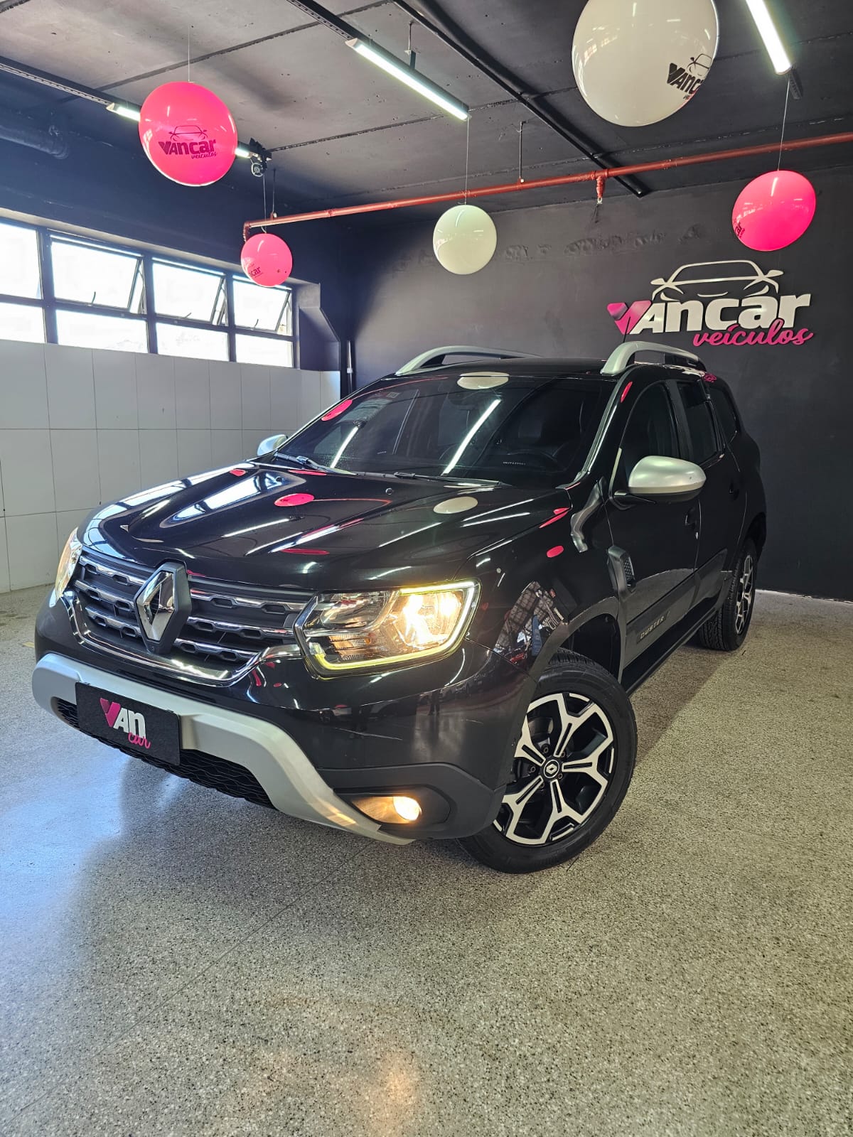 RENAULT duster iconic cvt