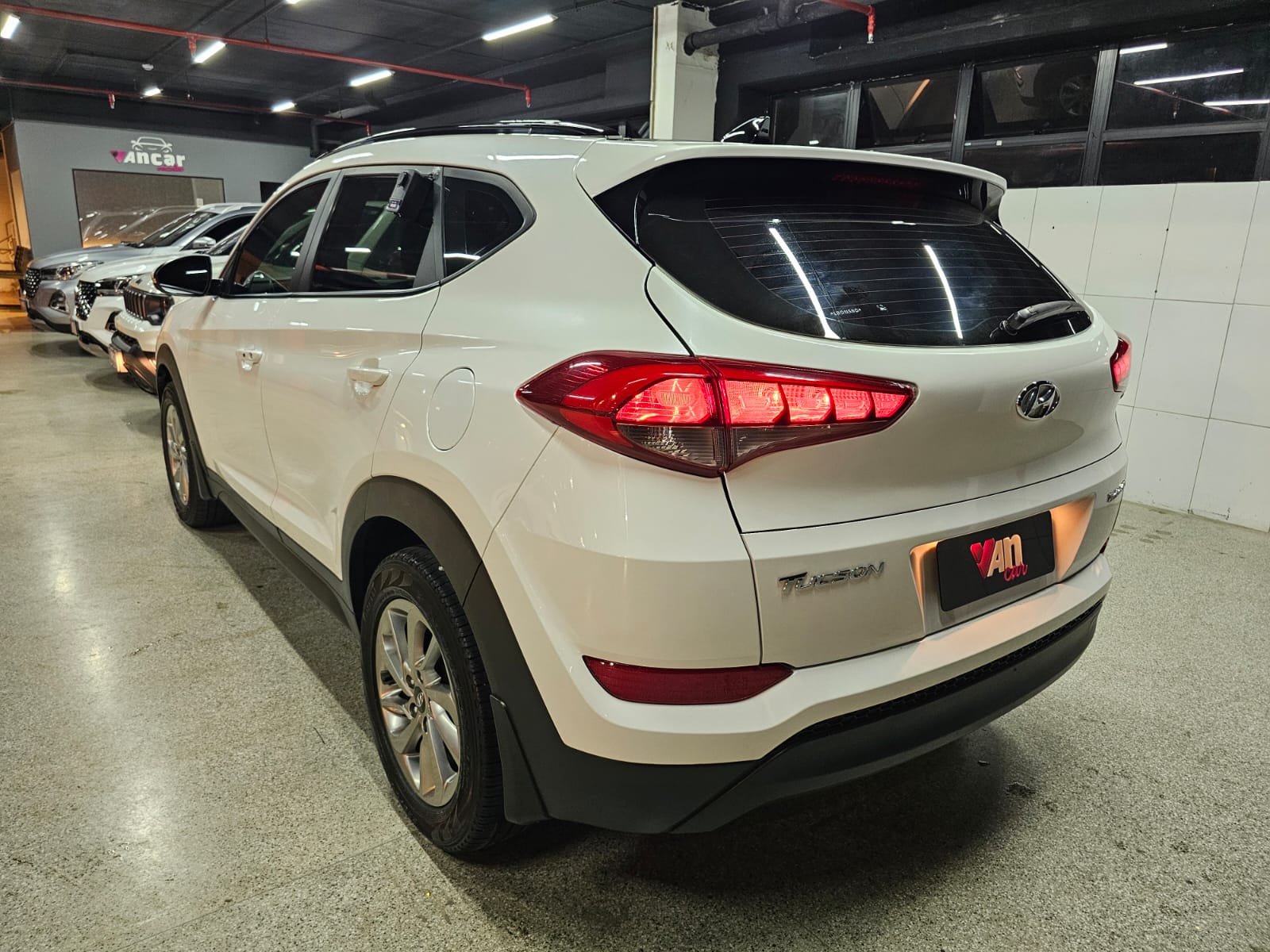 HYUNDAI TUCSON