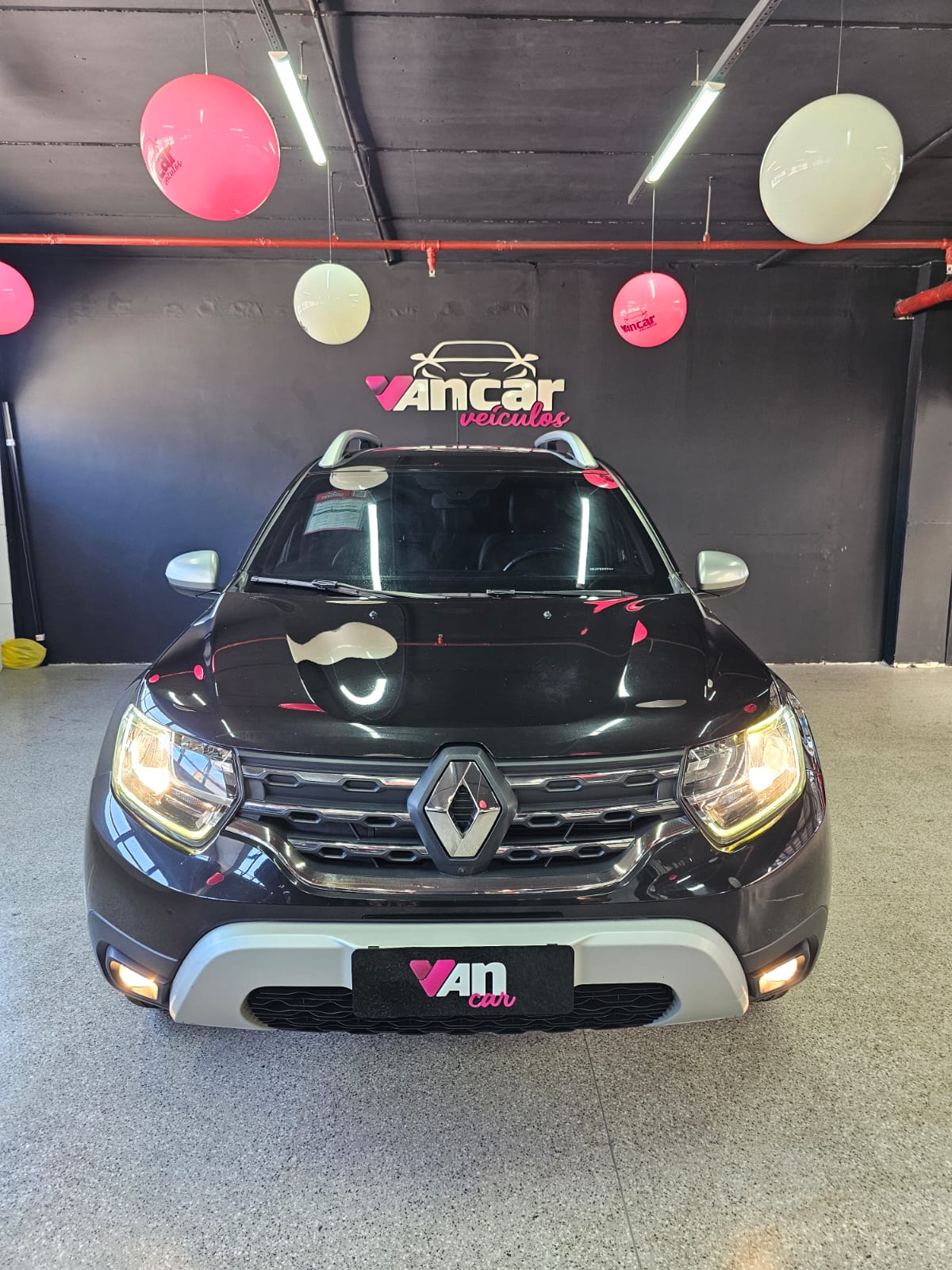 RENAULT duster iconic cvt