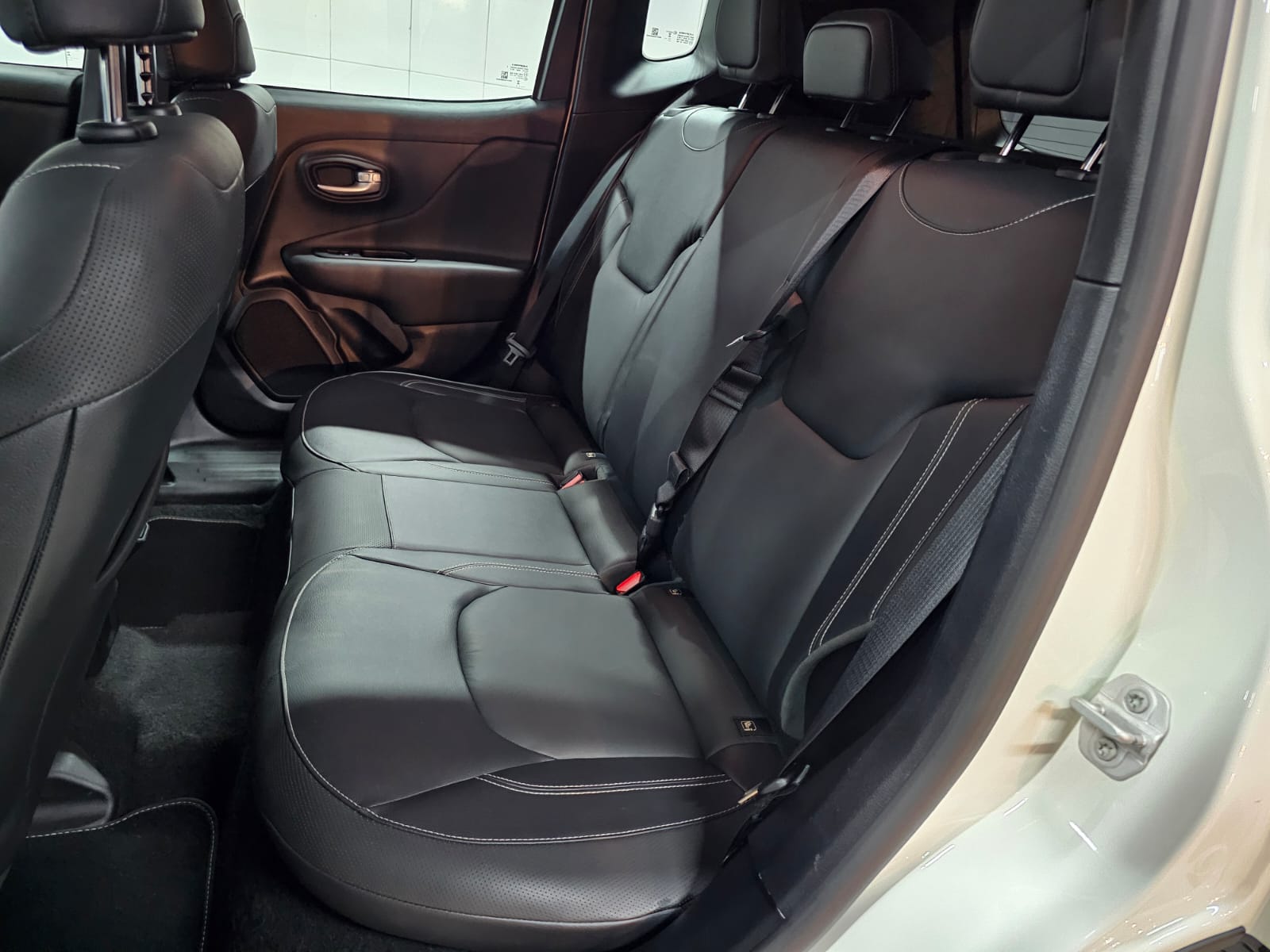 JEEP renegade lgtd t270