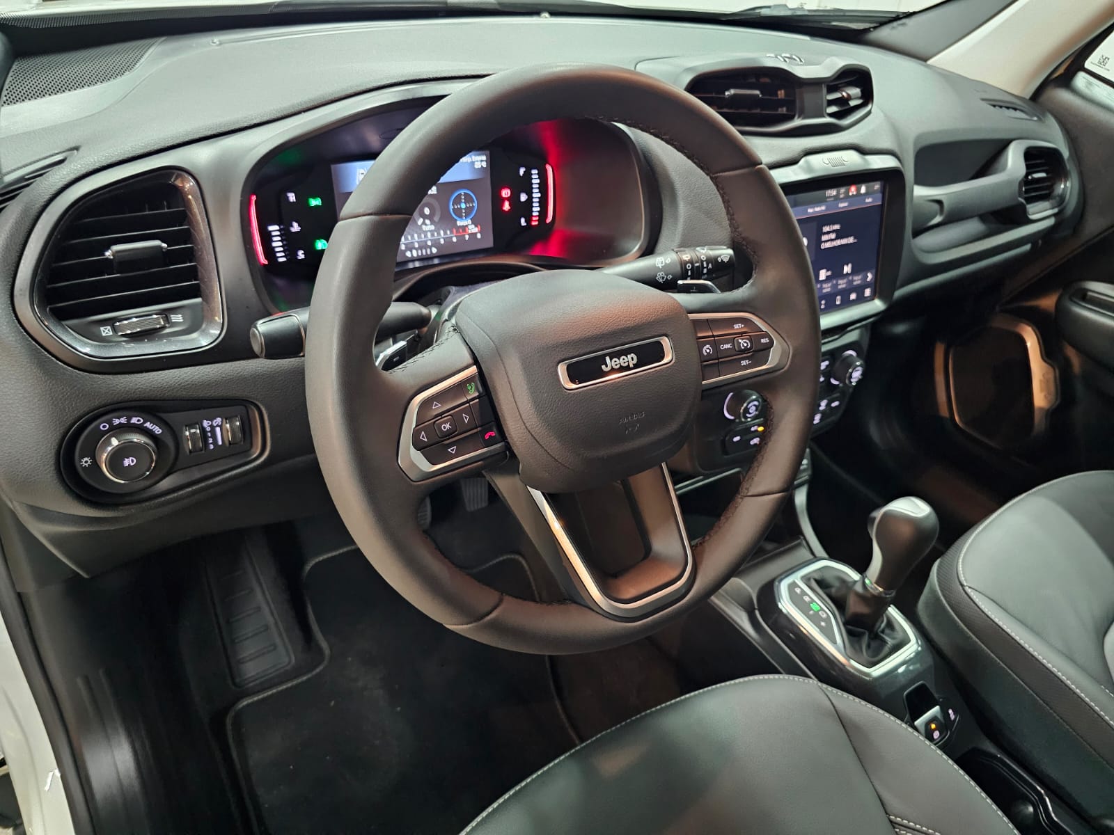 JEEP renegade lgtd t270