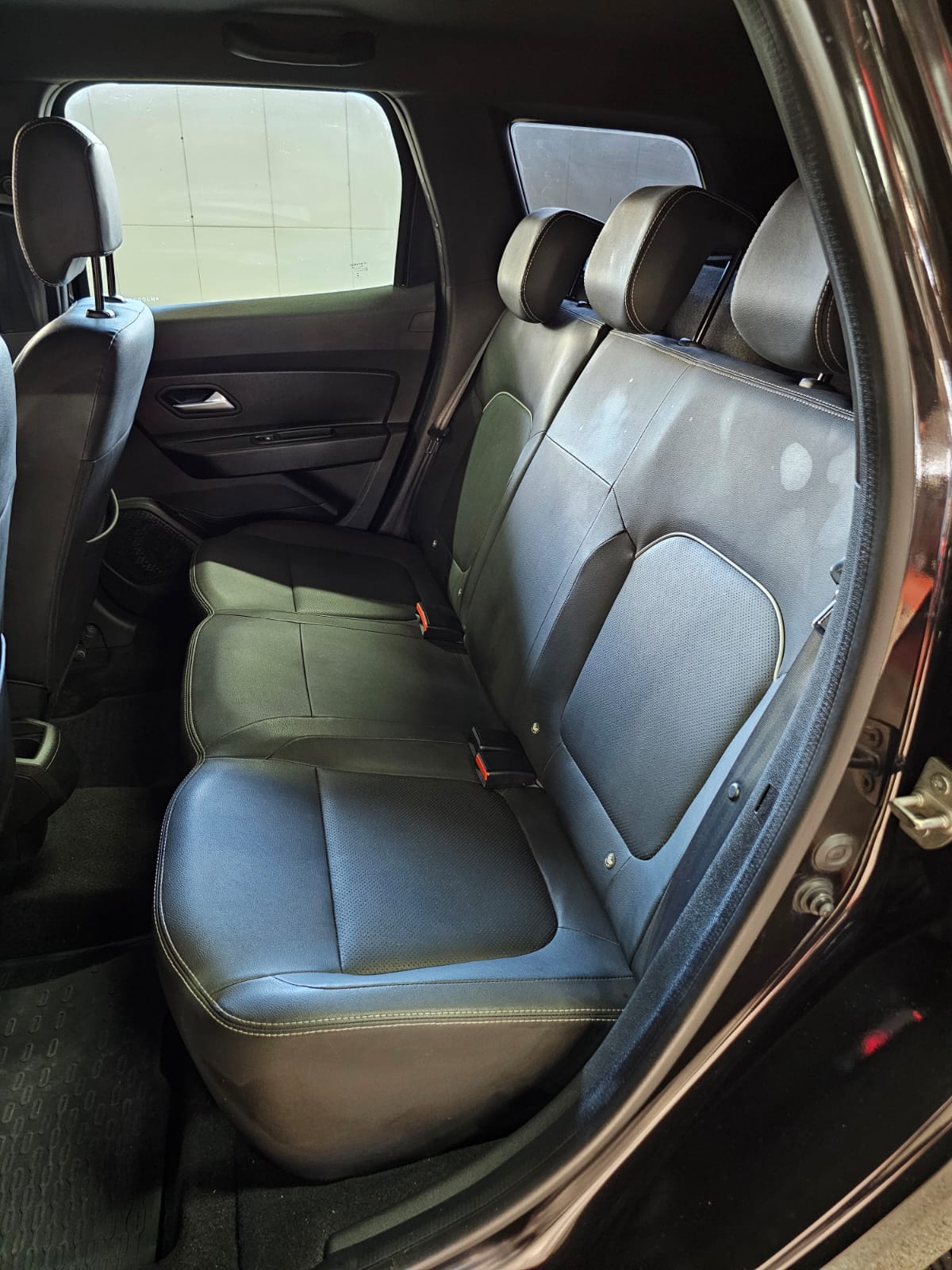 RENAULT duster iconic cvt
