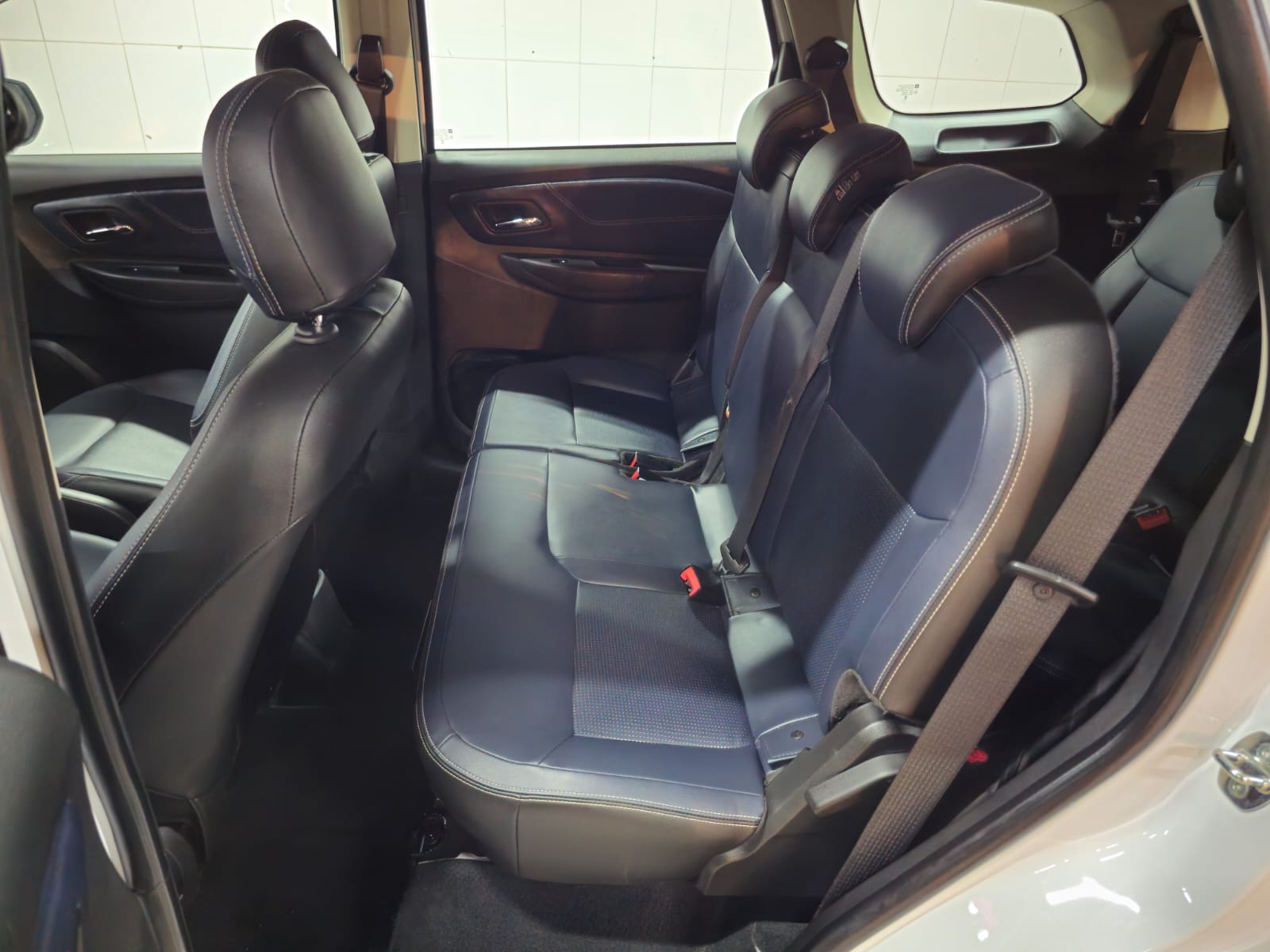 CHEVROLET spin 1.8l at premier
