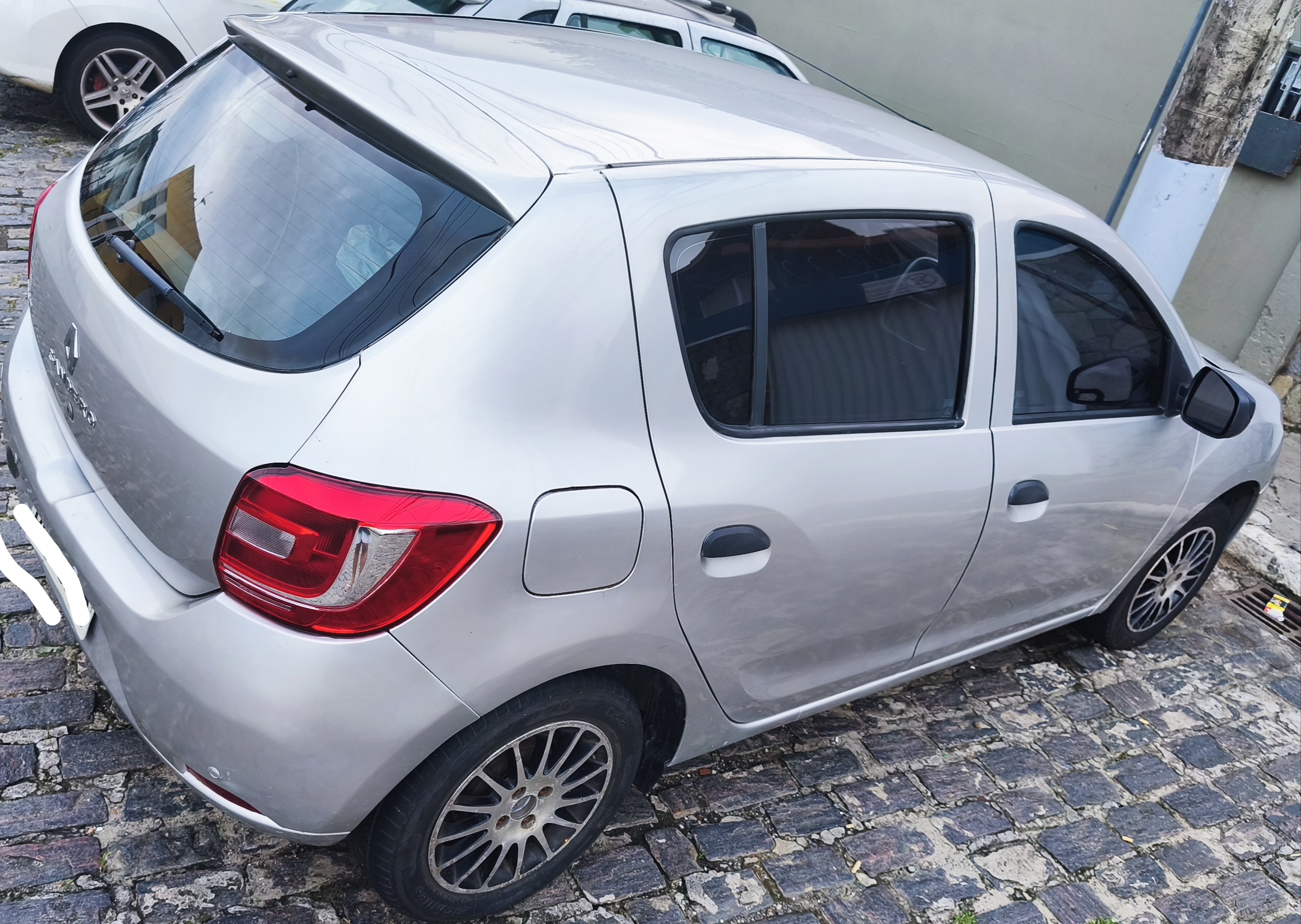 RENAULT sandero authentique 1.0 16v hi-flex