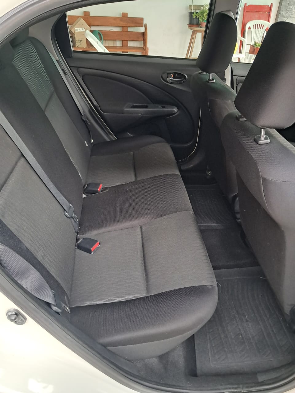 TOYOTA etios 1.5 x sedan 16v